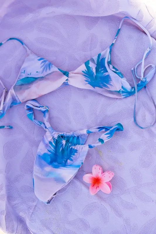 Betsy Top - Caribbean sold by Skatie