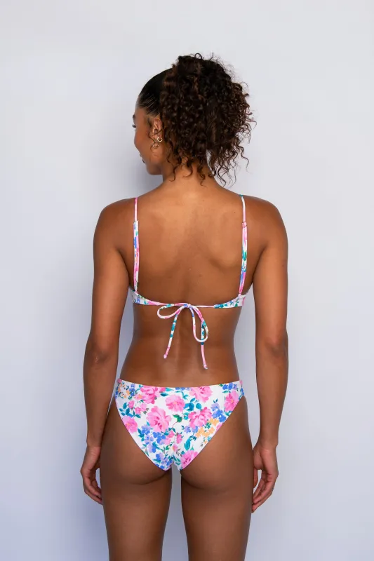 Cheryl Bottom - Bouquet sold by Skatie