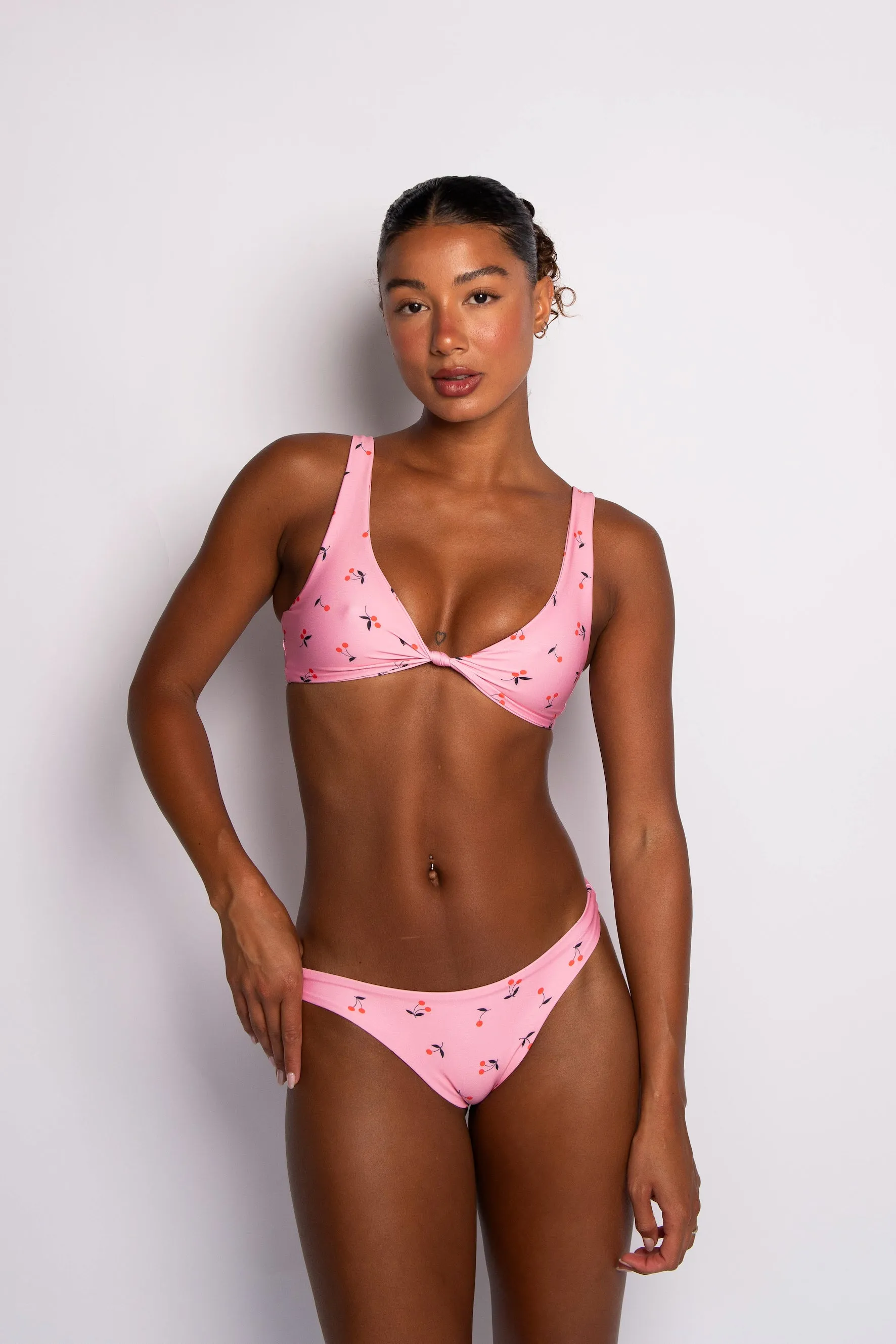 Dylan Bottom - Cherry Pie sold by Skatie product image thumbnail 5