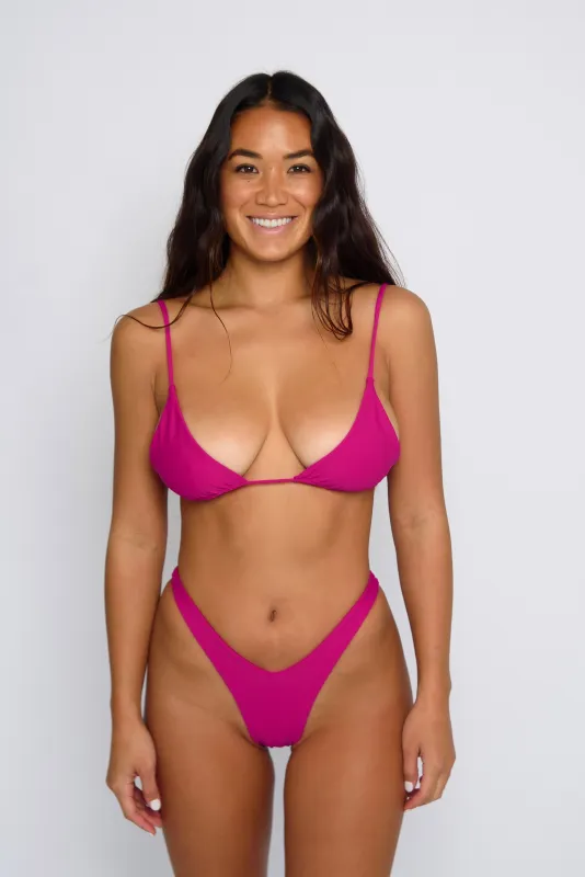 Wholesale Ella Top - Fuchsia sold by Skatie