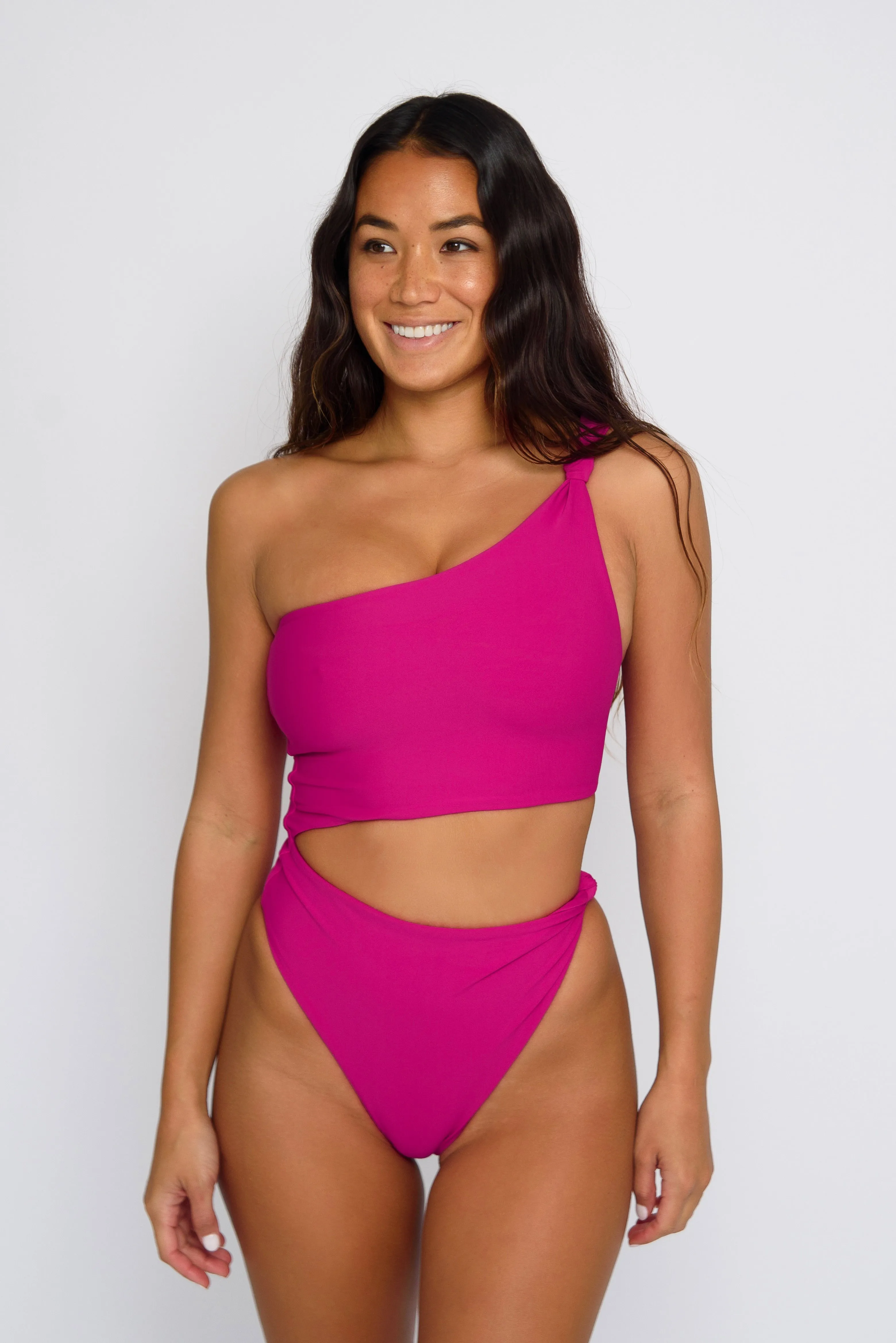 Wholesale Nicole One Piece - Fuchsia sold by Skatie product image thumbnail 4