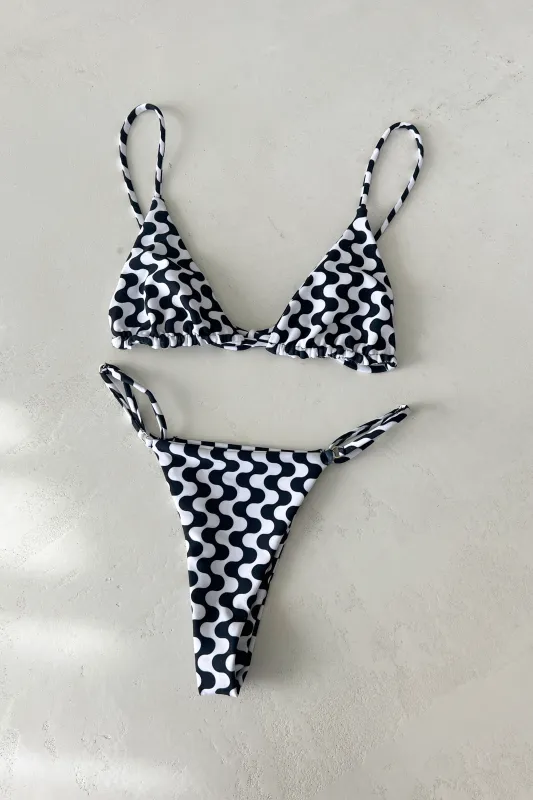 Wholesale Ella Top - Dogtown sold by Skatie