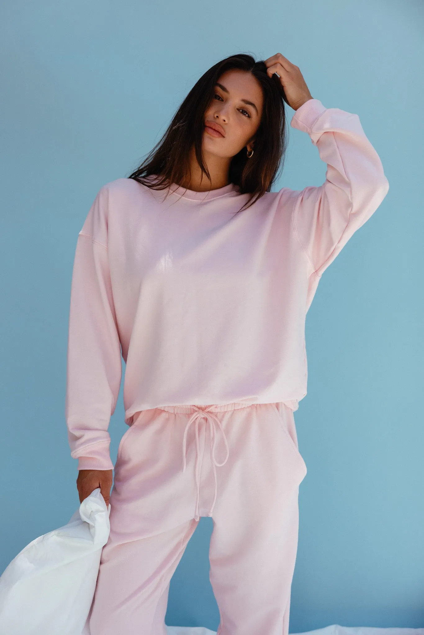 Wholesale CLOUDLUX Chris Crewneck - Bubblegum sold by Skatie
