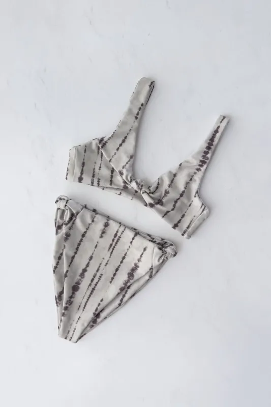 Salty Bottom - Gaia sold by Skatie