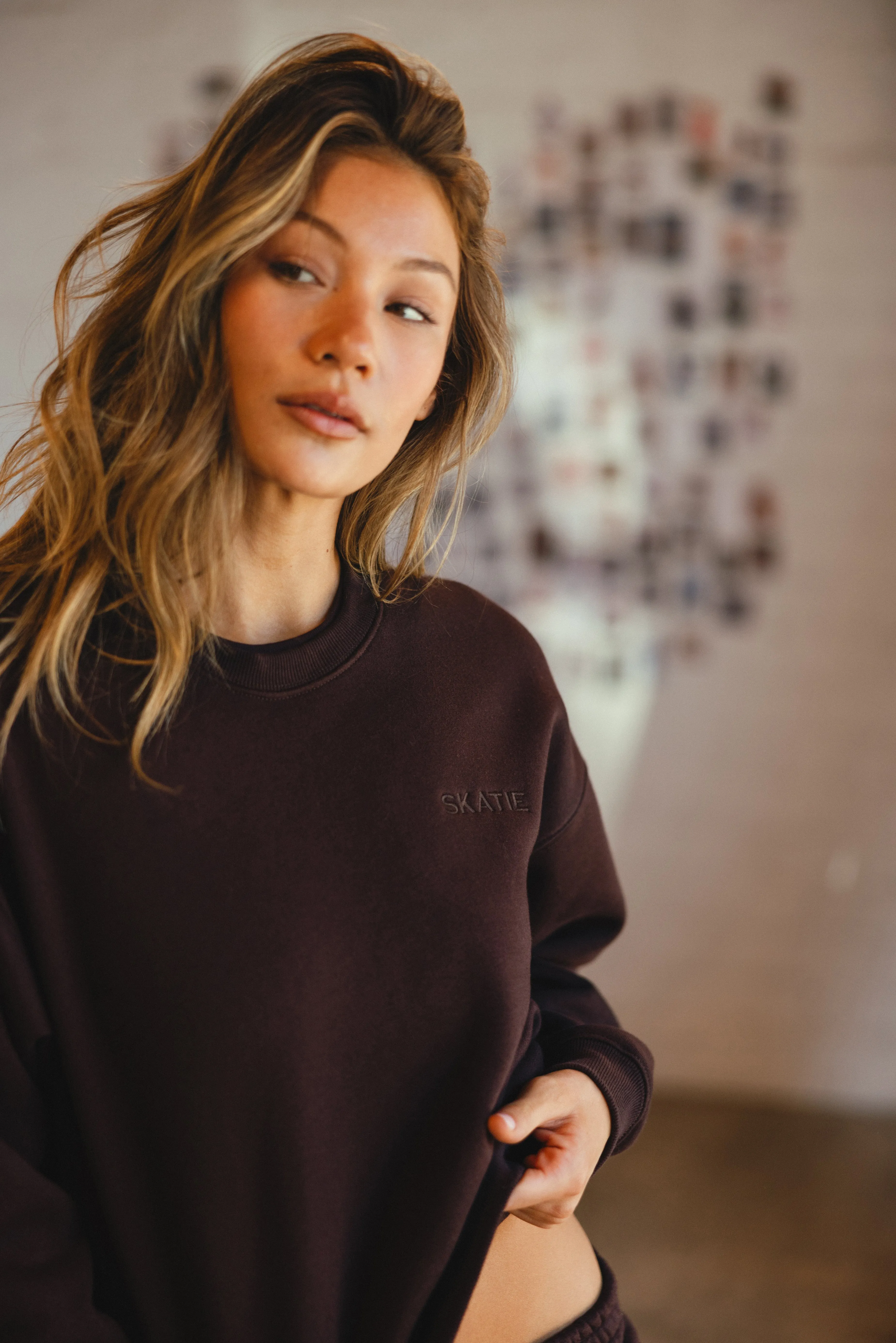 ULTRALUX Chris Crewneck - Toasted sold by Skatie product image thumbnail 5