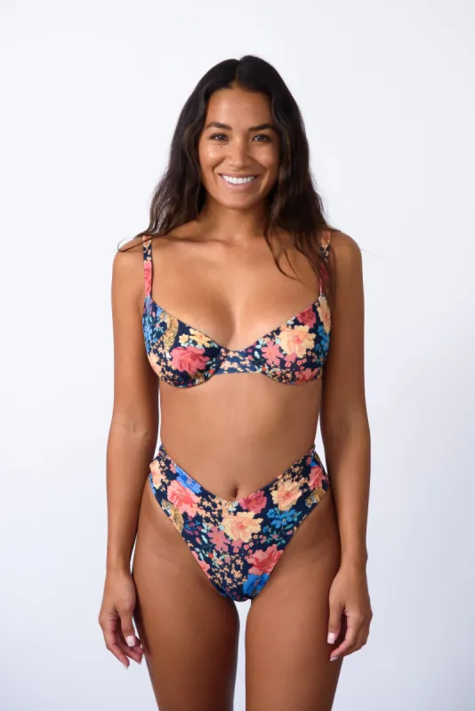 Lola Top - Bali sold by Skatie