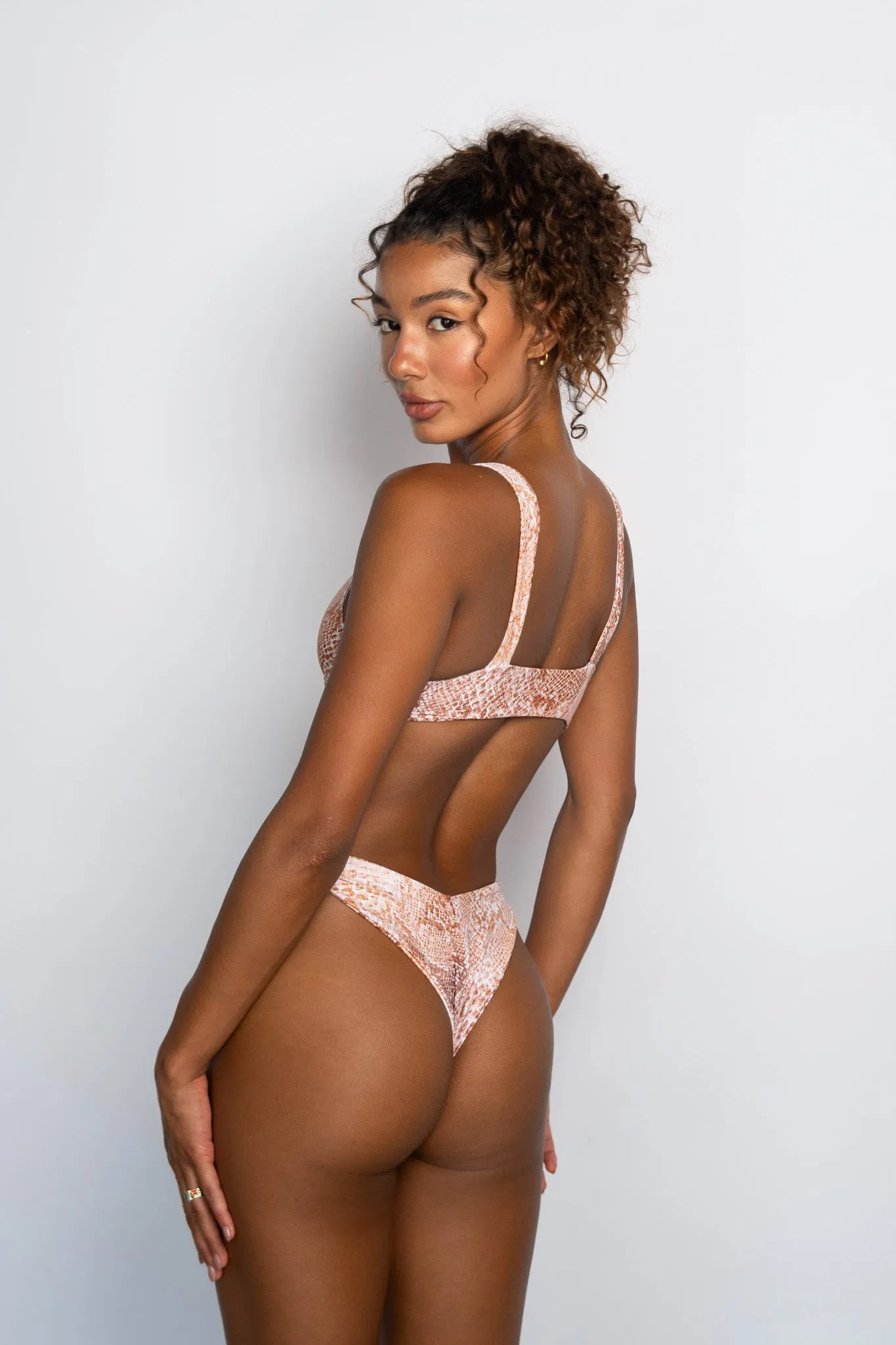 Suzanne Bottom - Eden sold by Skatie product image thumbnail 5