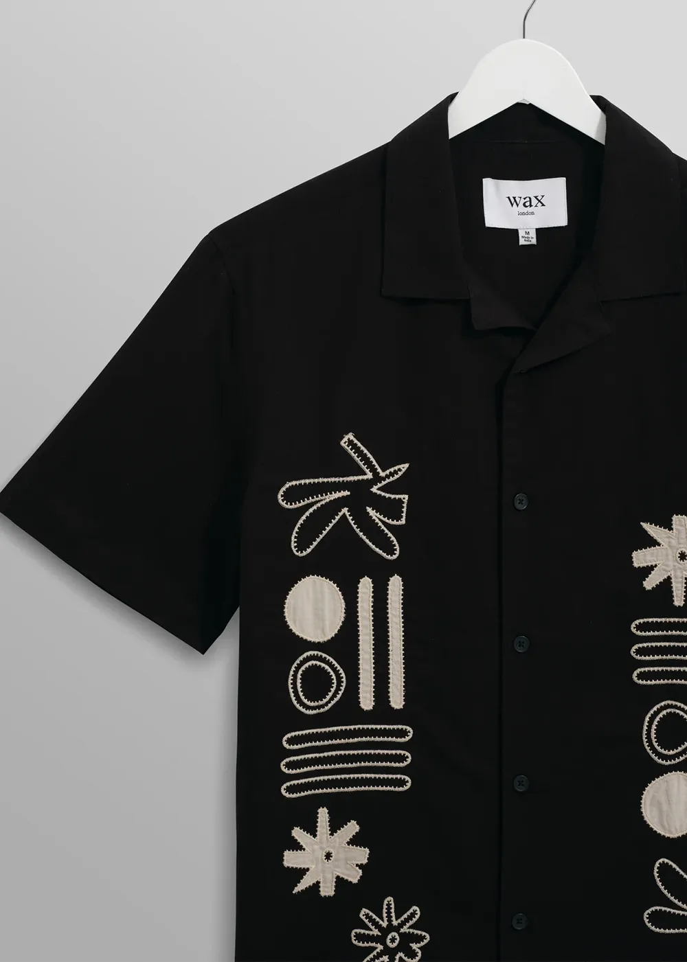 Didcot Abstract Applique Short Sleeve Shirt sold by Denali product image thumbnail 5