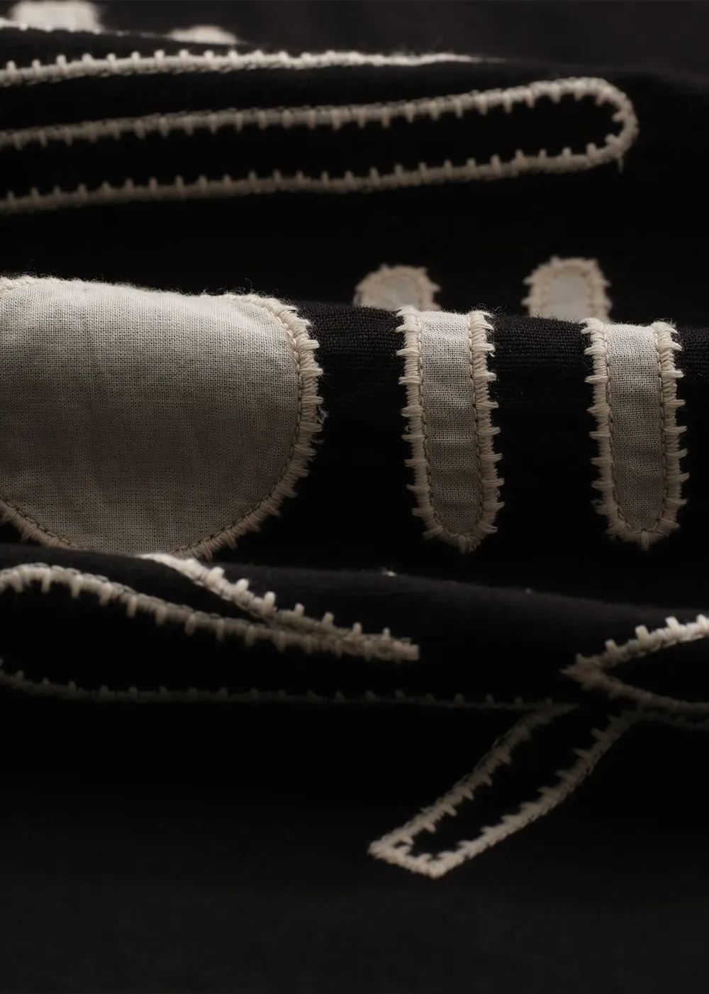 Didcot Abstract Applique Short Sleeve Shirt sold by Denali product image thumbnail 4