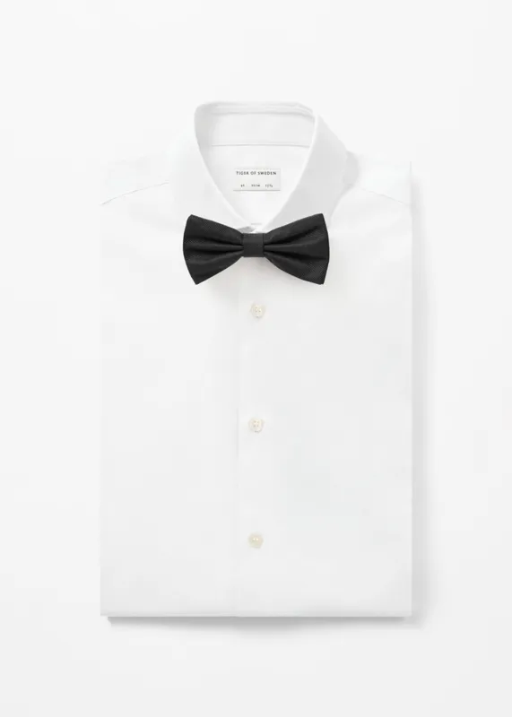 Boaz Self Tie Bow Tie made by Tiger of Sweden