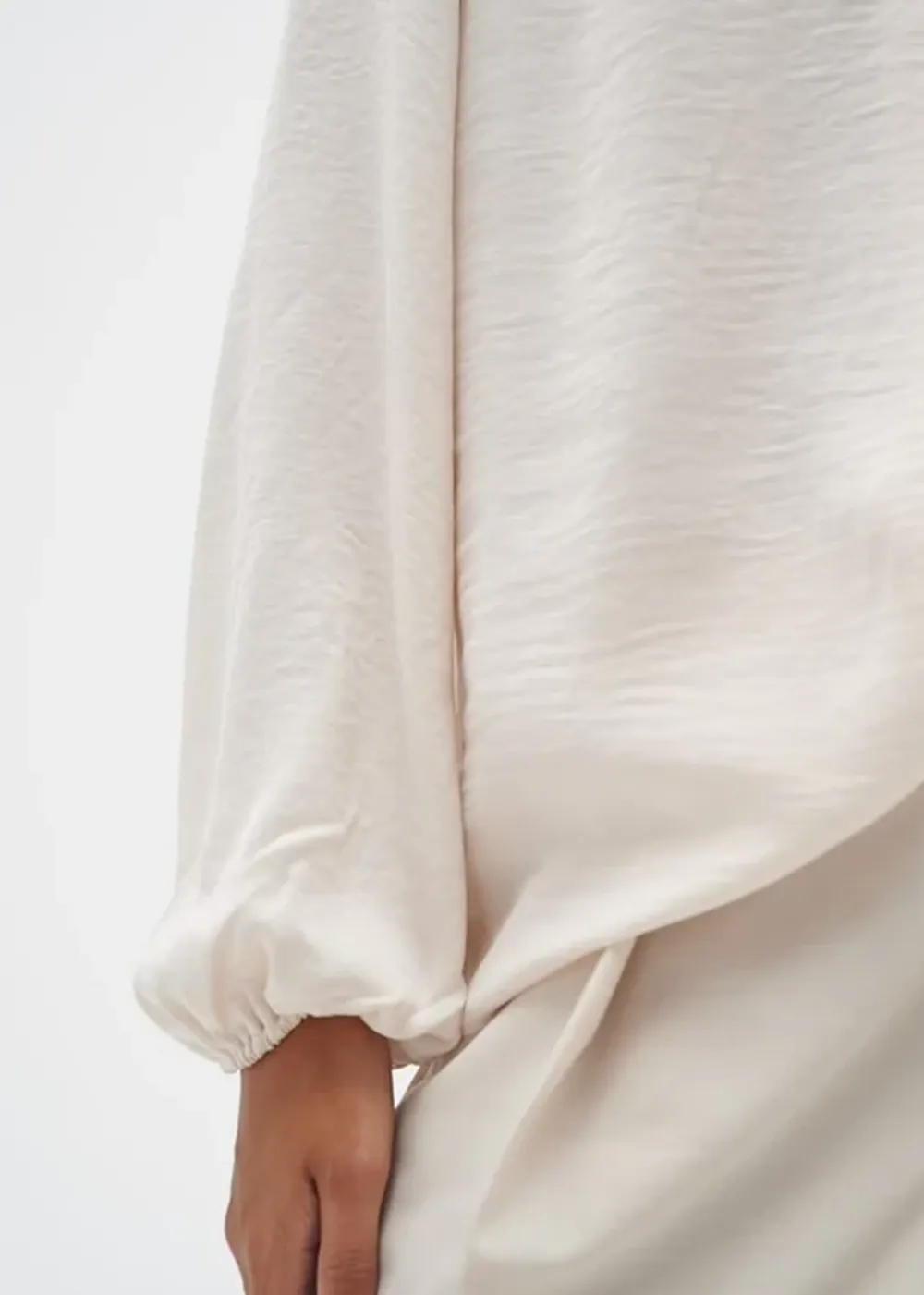 Rinda Blouse sold by Danali product image thumbnail 3