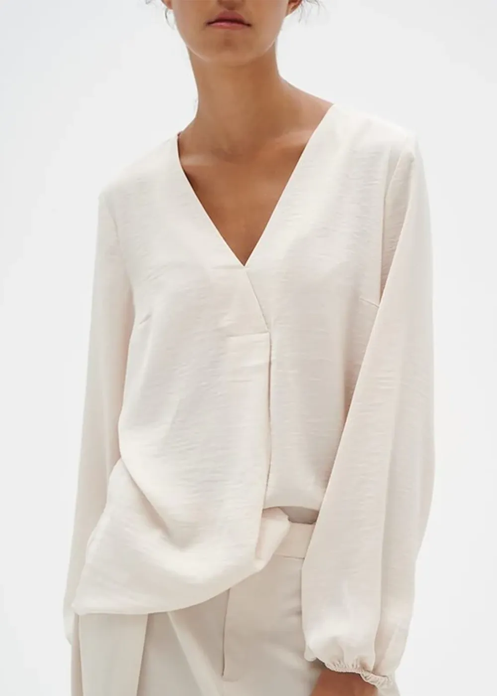 Rinda Blouse sold by Danali product image thumbnail 2