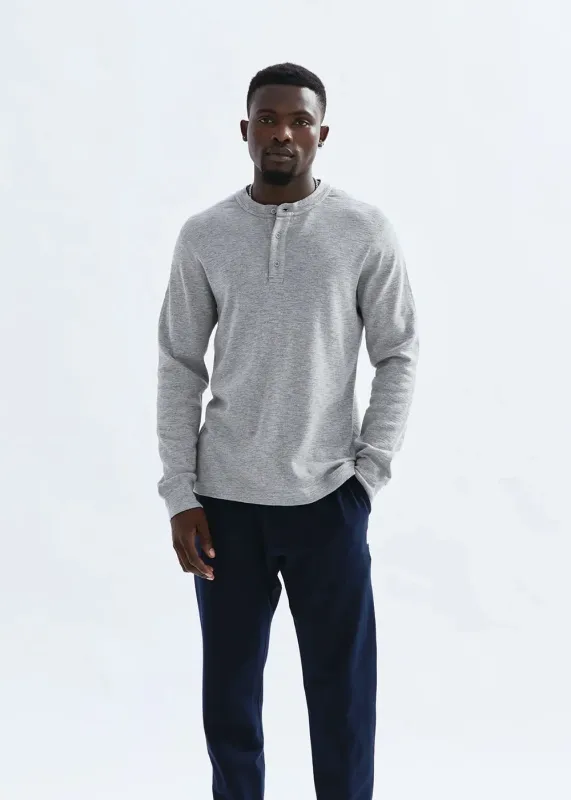1x1 Slub Henley sold by Denali