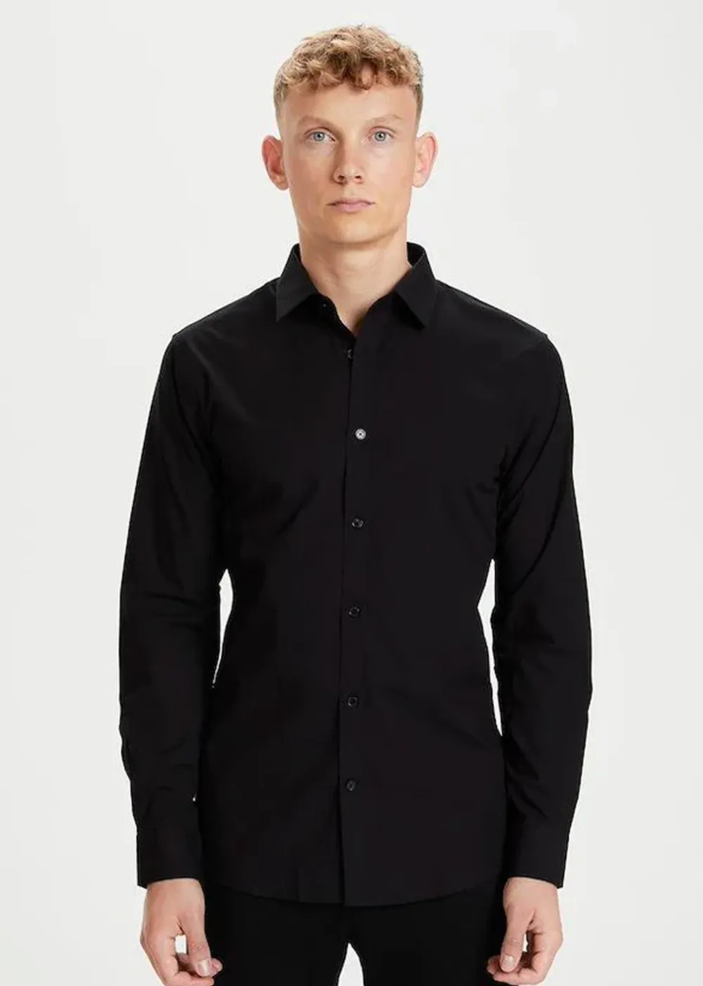 Robo Stretch Poplin Shirt sold by Denali