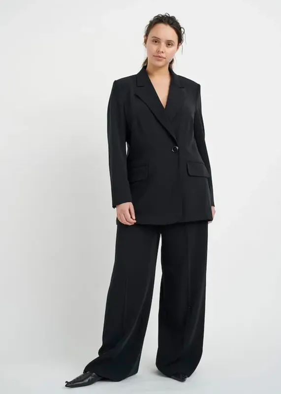 Adian Blazer sold by Denali