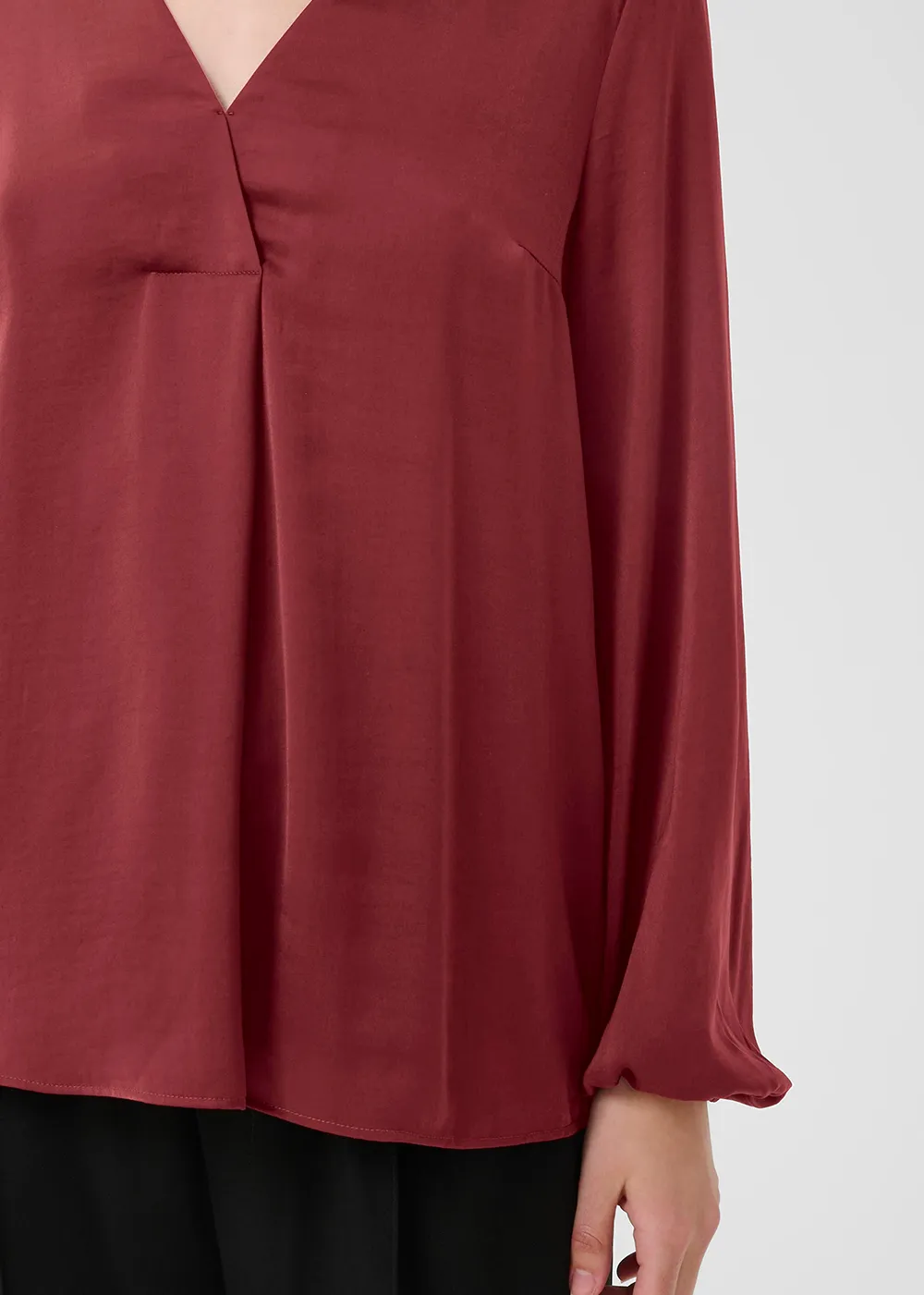 Rinda Blouse sold by Denali product image thumbnail 3
