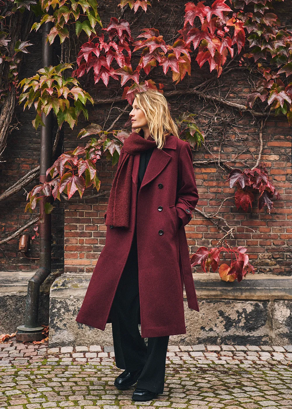 Synne Coat sold by Denali product image thumbnail 3