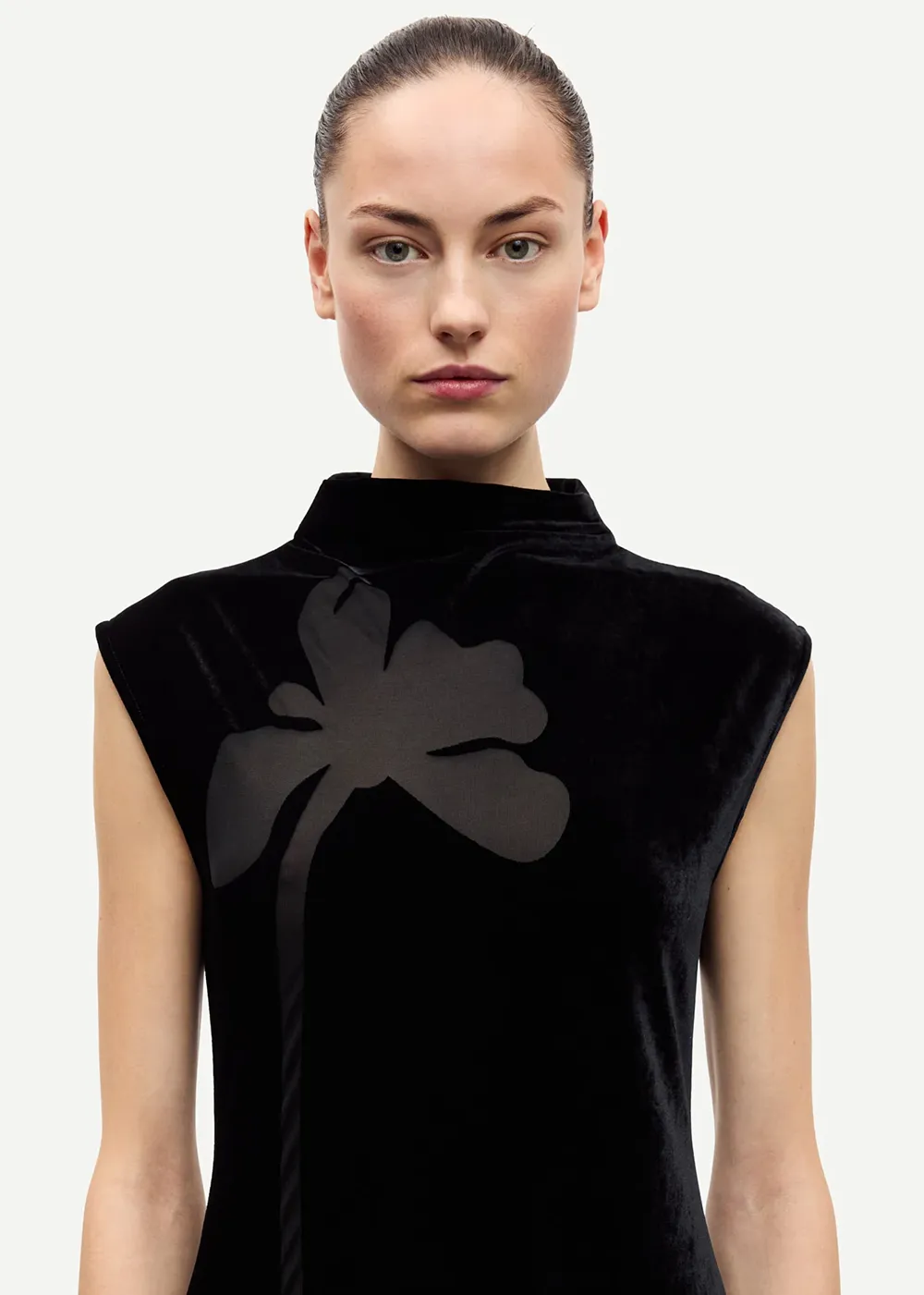 Sakalani Dress sold by Denali product image thumbnail 2