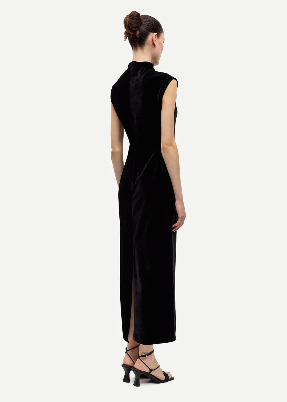 Sakalani Dress sold by Denali product image thumbnail 3