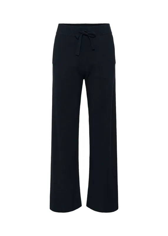 Vidya Pant sold by Denali