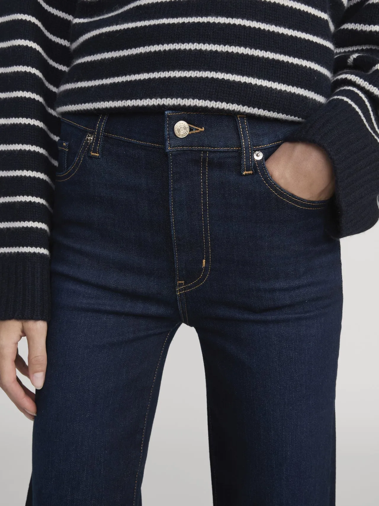 Le Sleek Straight Long Jean sold by Danali product image thumbnail 4