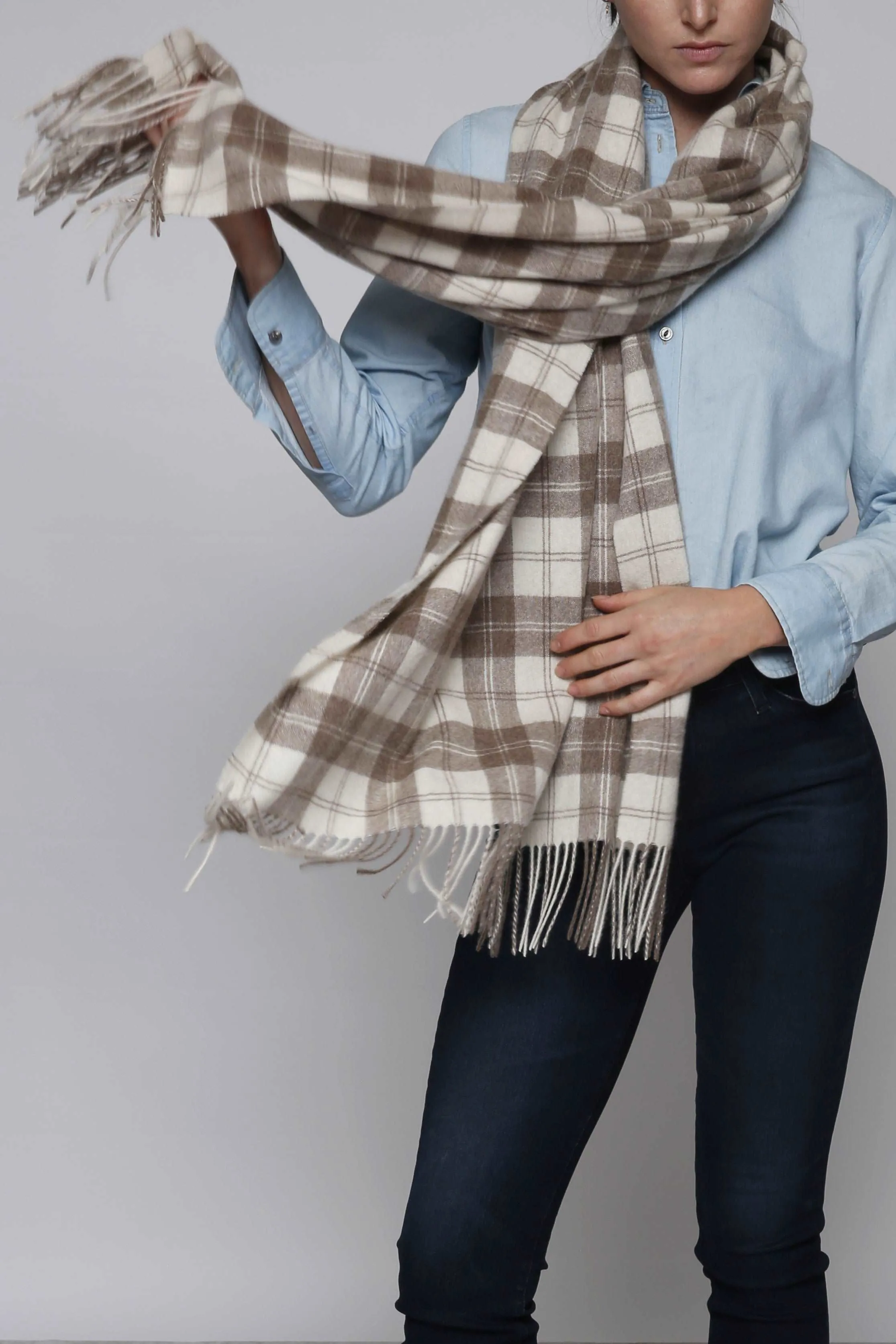 Woven Poncho Caplet Eco-Friendly Mongolian Cashmere sold by In Cashmere product image thumbnail 5