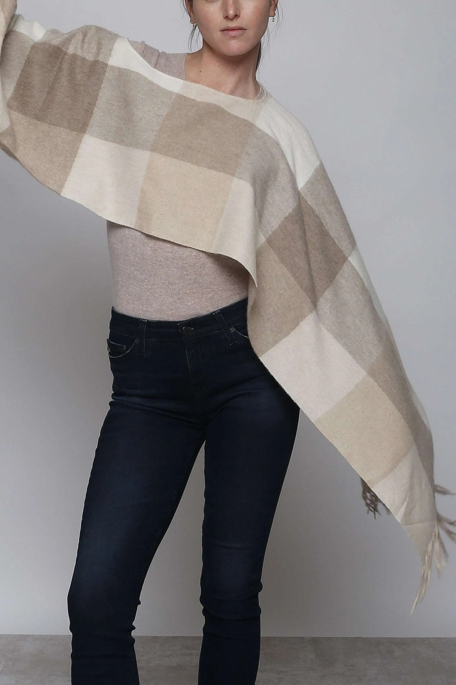 Woven Poncho Caplet Eco-Friendly Mongolian Cashmere sold by In Cashmere product image thumbnail 3