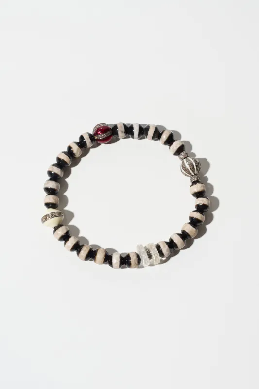 Stripe Beaded Bracelet, Black Agate made by Kick Pleat