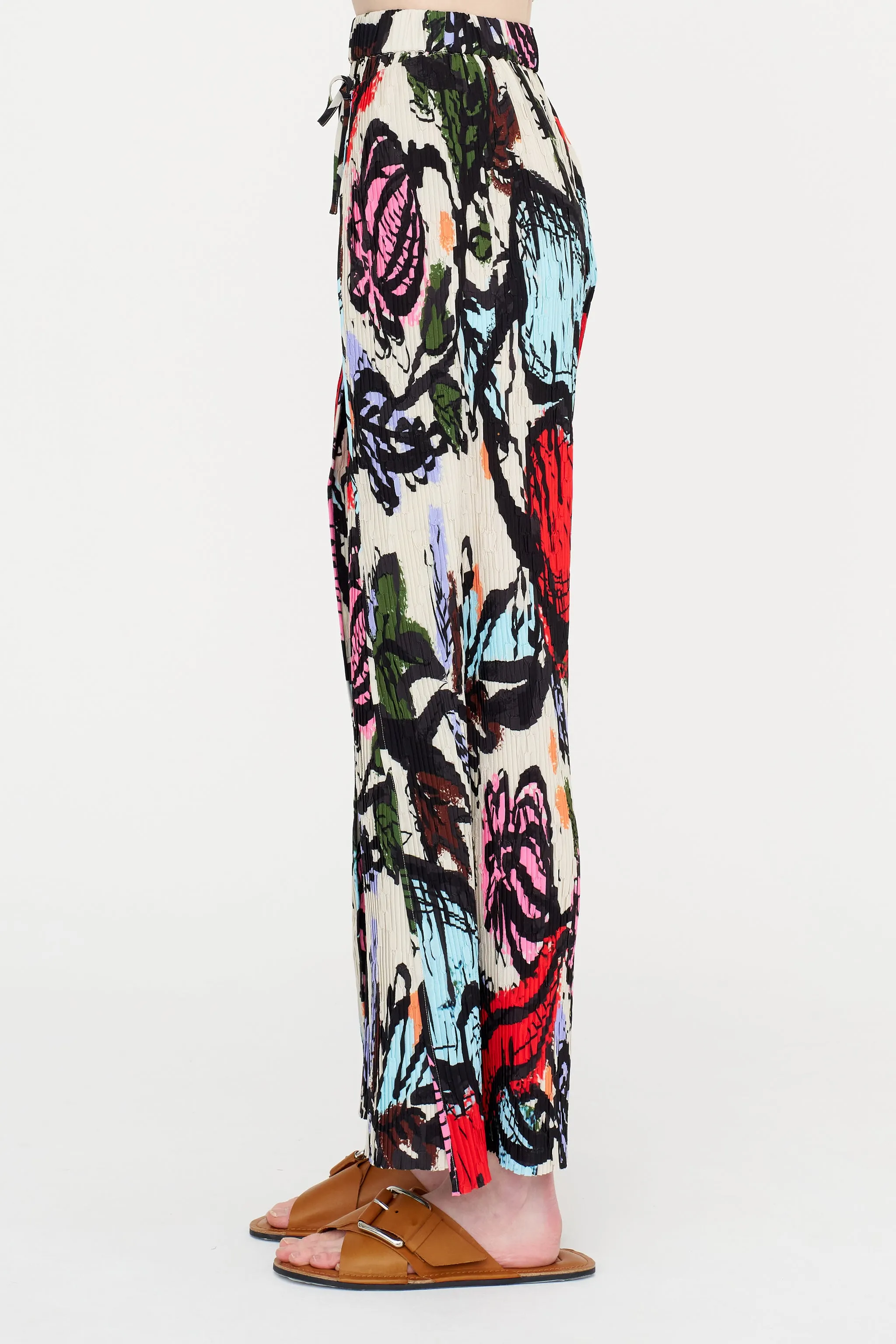 Fold Plissé Pants, Carrots sold by Kick Pleat product image thumbnail 3