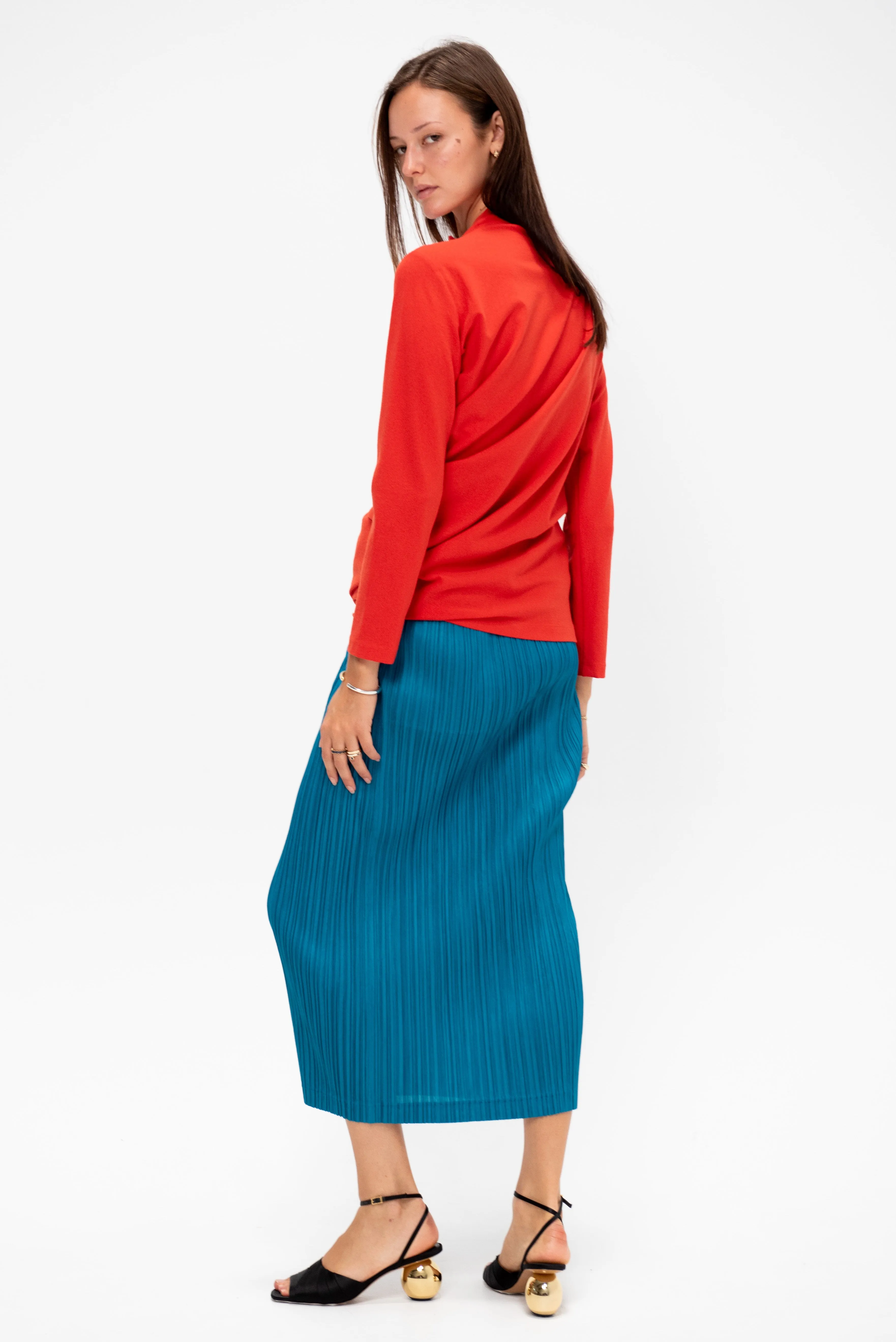 Three-Sleeved Jersey, Red sold by Kick Pleat product image thumbnail 5