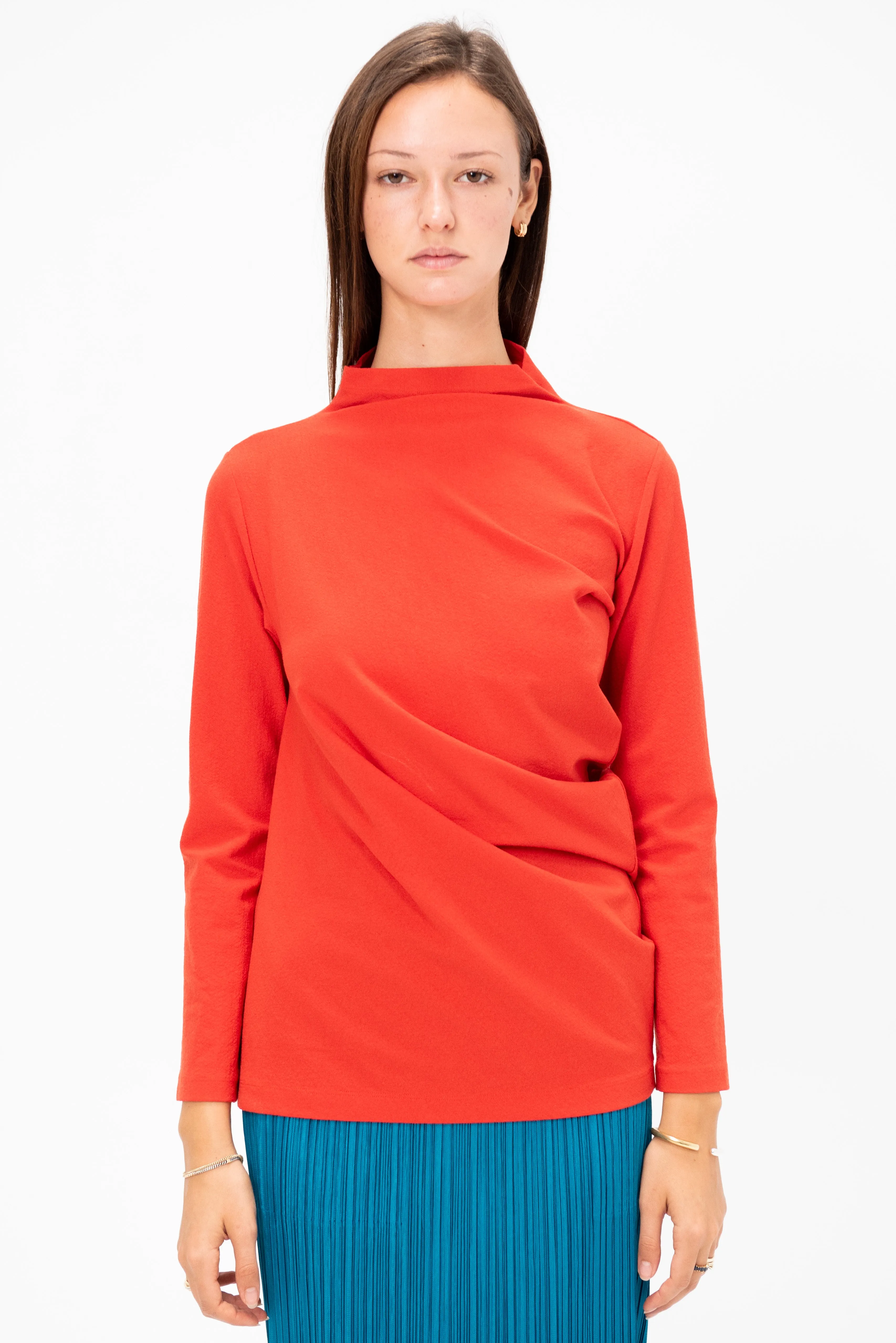 Three-Sleeved Jersey, Red sold by Kick Pleat product image thumbnail 2