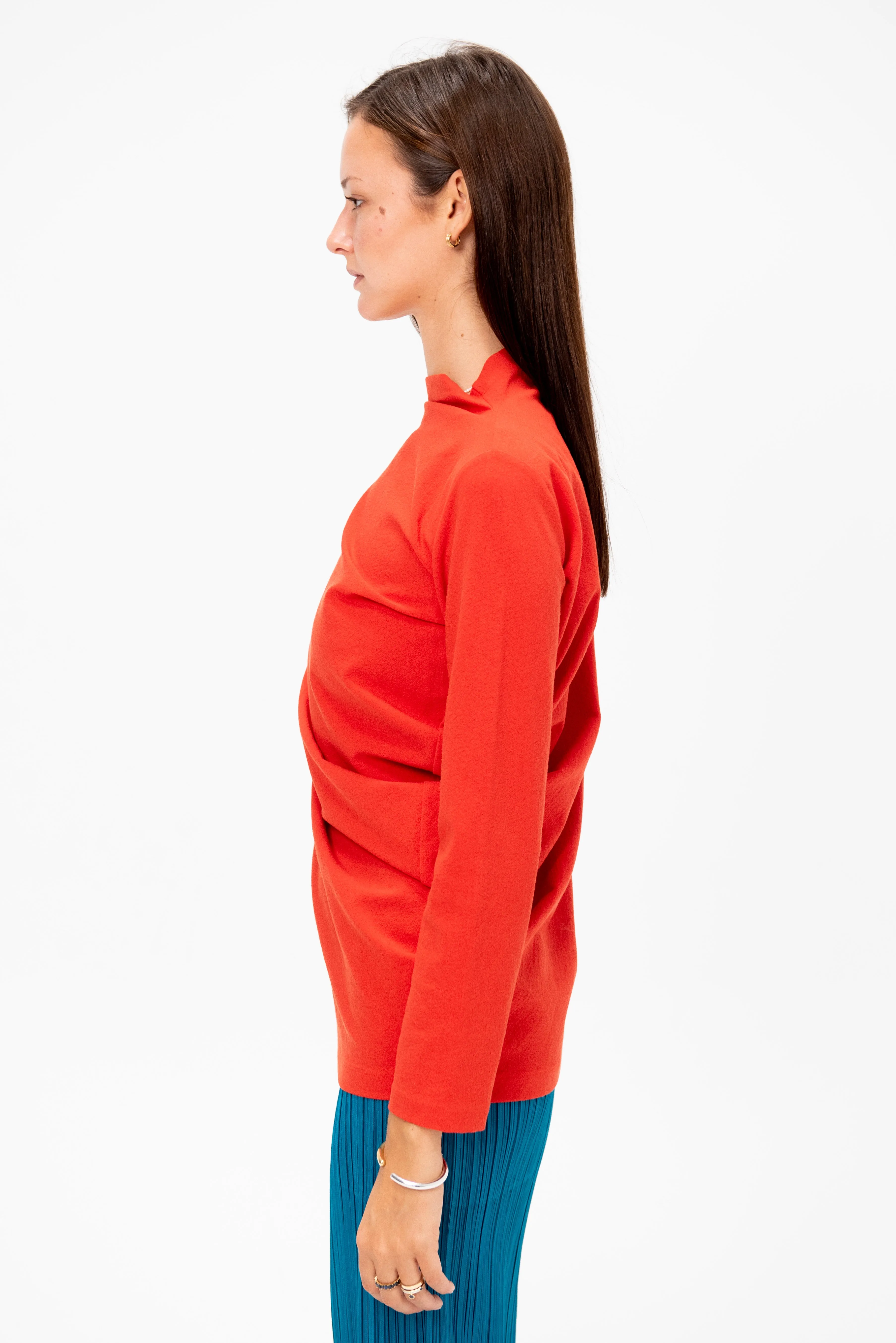 Three-Sleeved Jersey, Red sold by Kick Pleat product image thumbnail 3