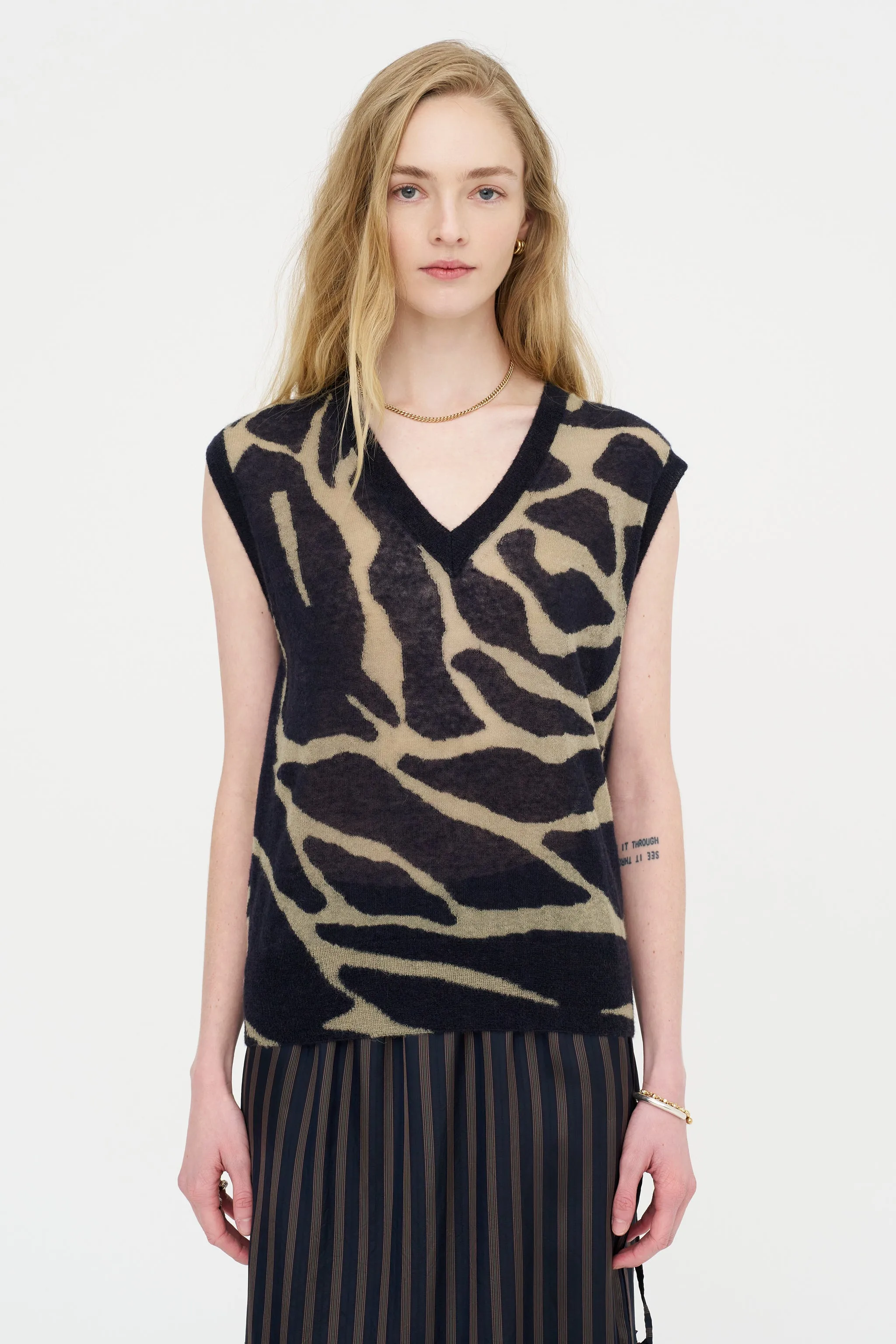 Printed Sweater Vest, Navy sold by Kick Pleat product image thumbnail 3