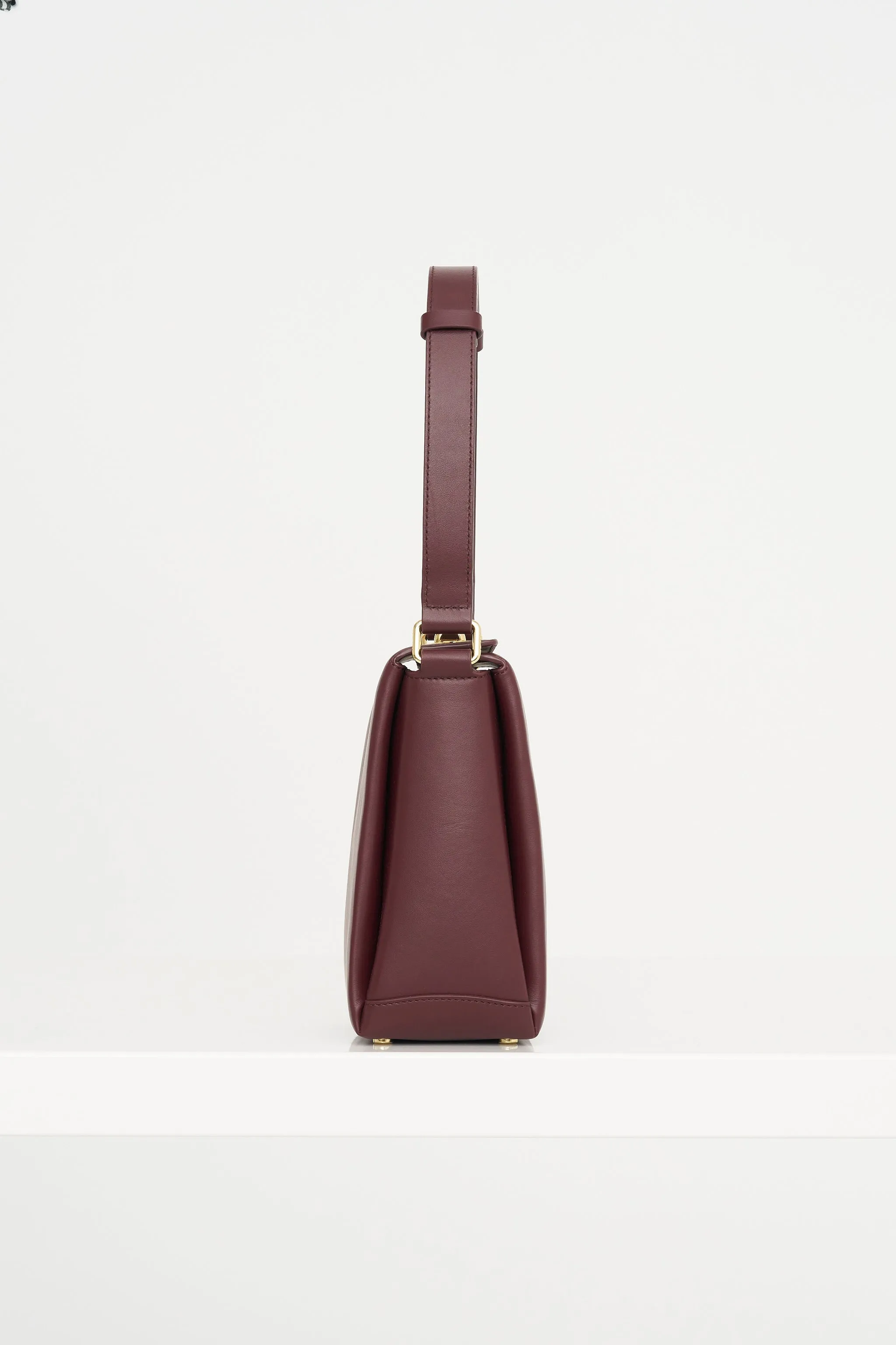 Folded Camera Bag, Burgundy sold by Kick Pleat product image thumbnail 2