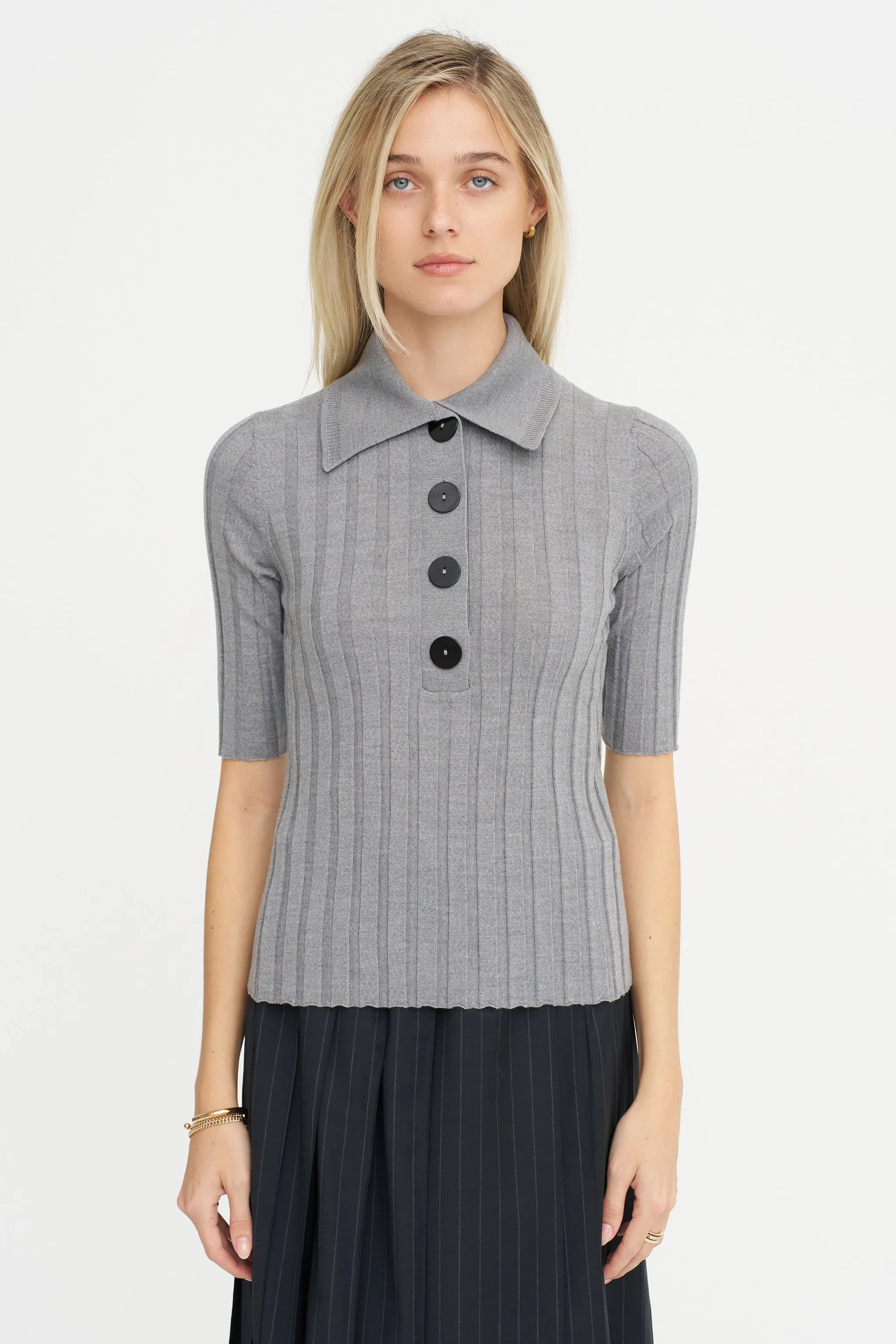 Sugarman Knit Polo, Gris sold by Kick Pleat product image thumbnail 2