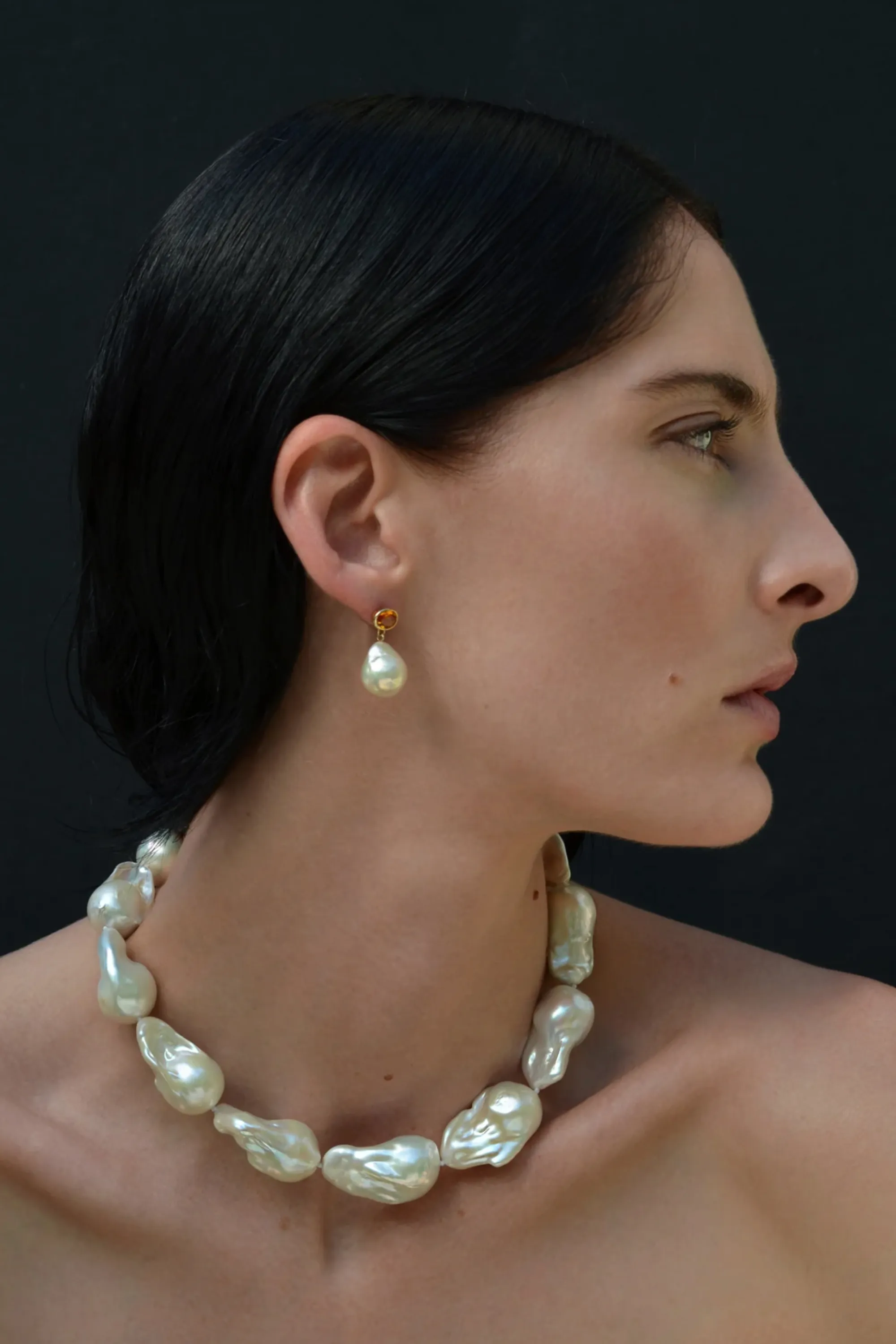 Extra Large White Baroque Pearl, Yellow Gold sold by Kick Pleat product image thumbnail 2