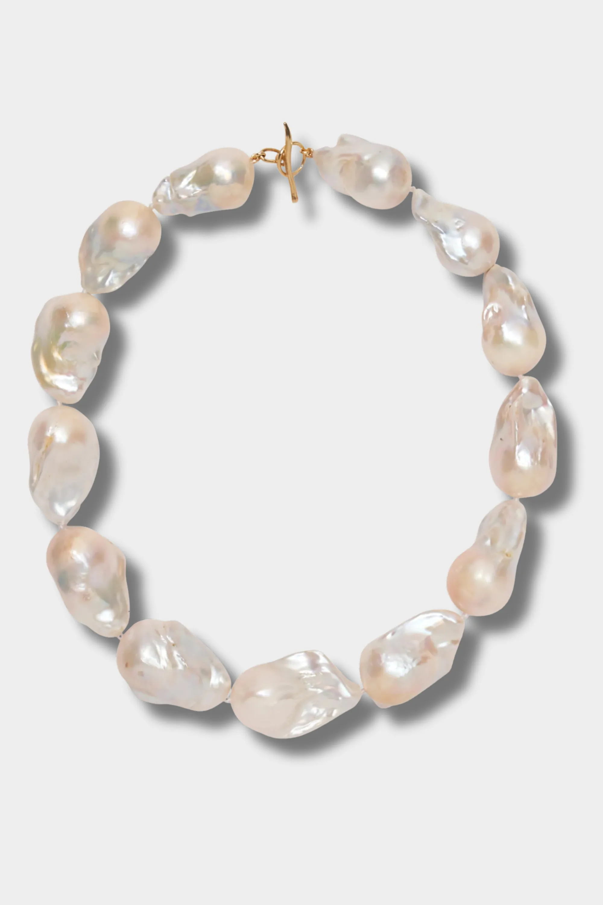 Extra Large White Baroque Pearl, Yellow Gold sold by Kick Pleat