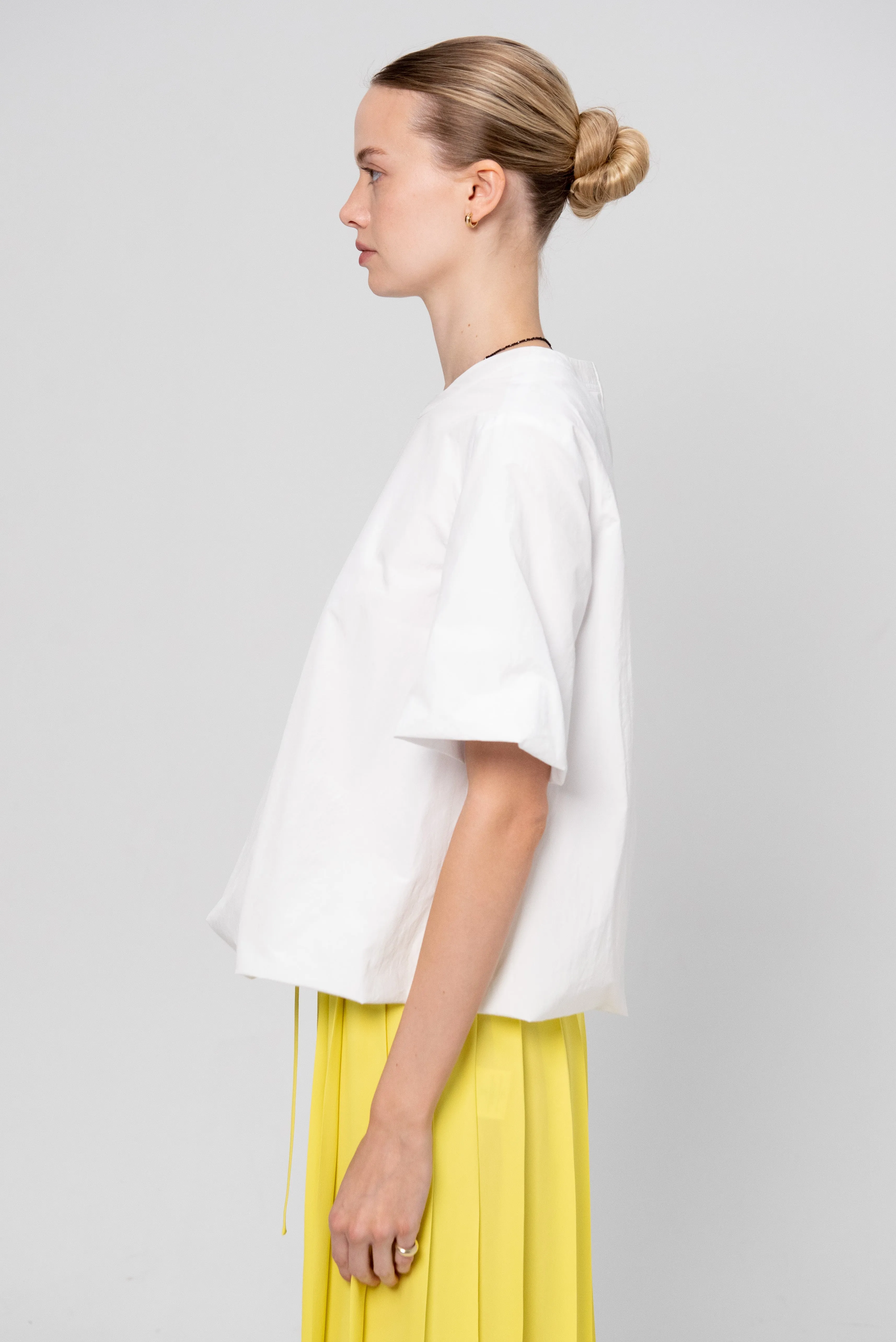 Round-Neck Shirt, White sold by Kick Pleat product image thumbnail 3