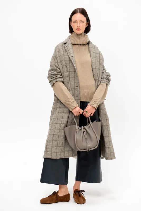 N°434 Crop Xtra, Dust sold by Kick Pleat