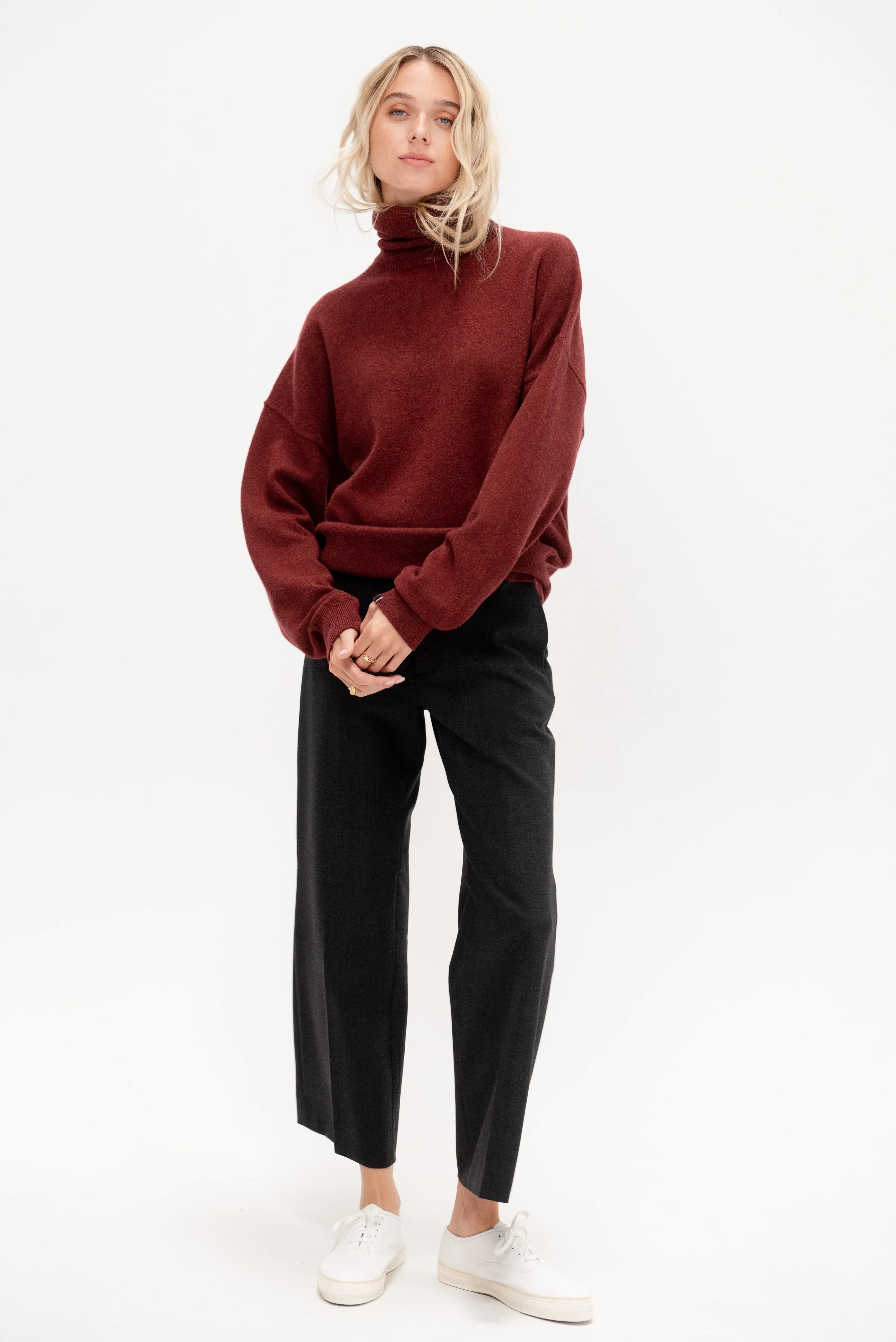 N°204 Jill, Maroon sold by Kick Pleat product image thumbnail 5