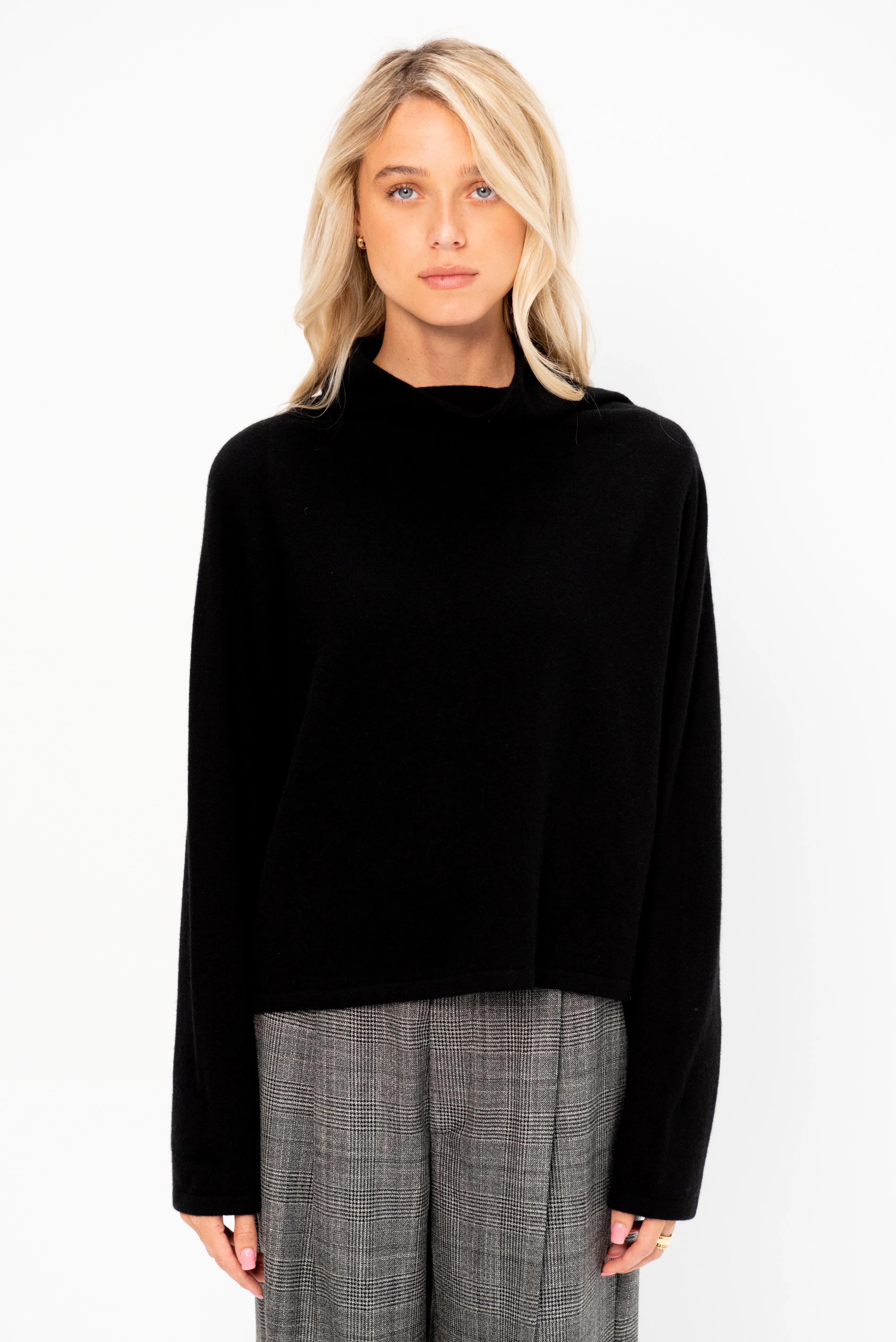 Batwing Turtleneck Knit Sweater sold by Kick Pleat product image thumbnail 4
