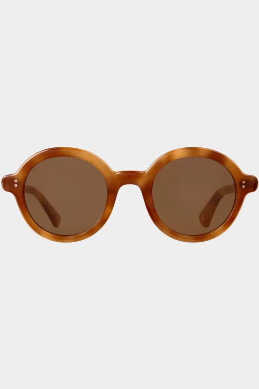 Julien Sun sold by Kick Pleat