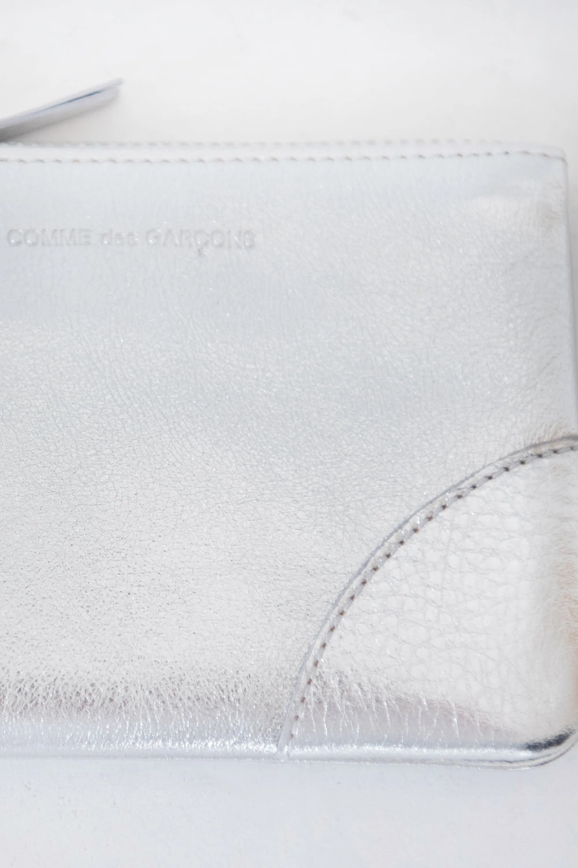 Small Metallic Coin Wallet sold by Kick Pleat product image thumbnail 5