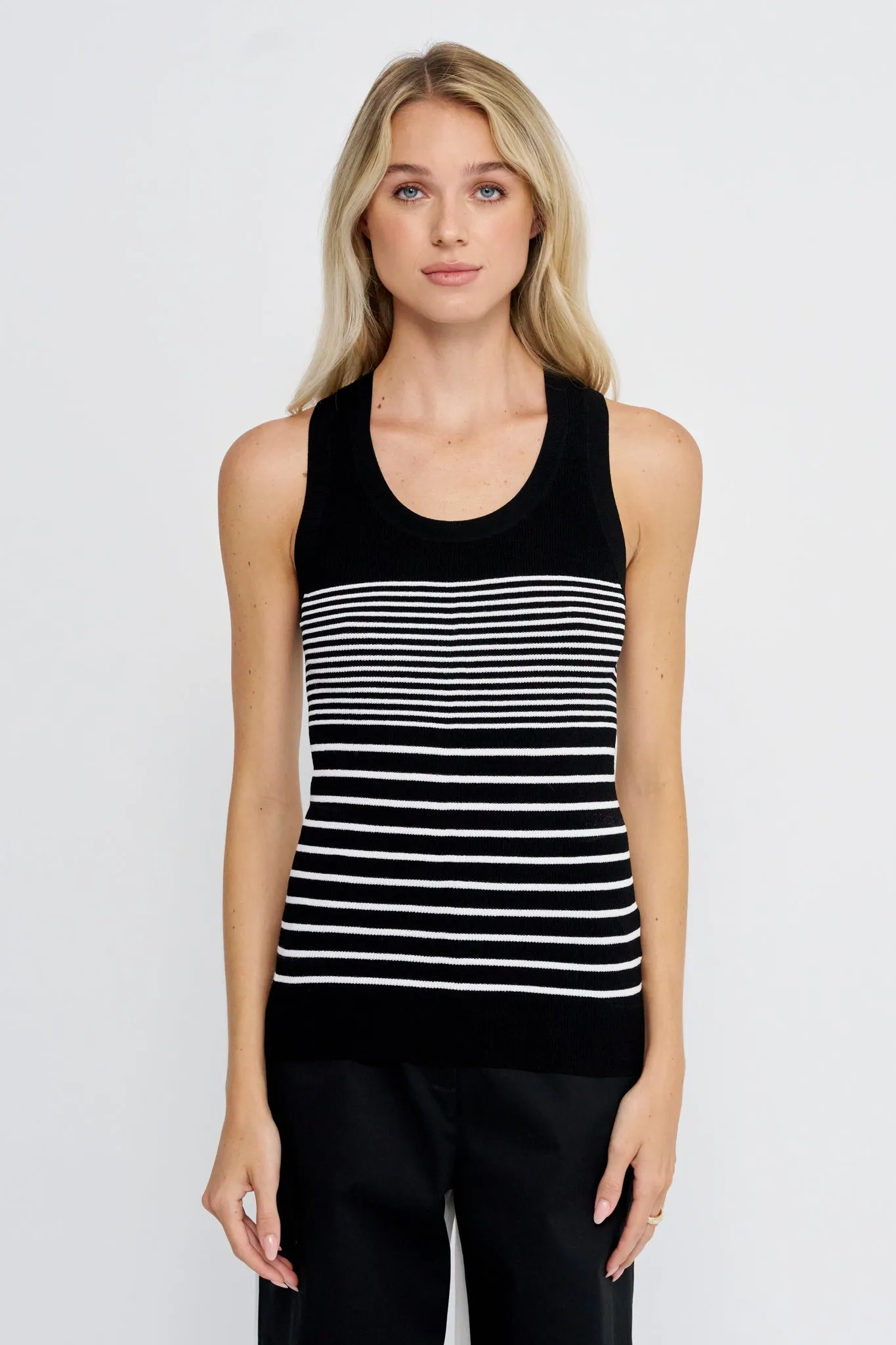 Roberts Top, Black Multi sold by Kick Pleat product image thumbnail 2