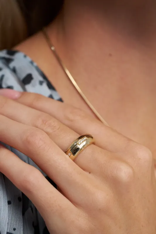 Caona Bomba Ring, Yellow Gold made by Kick Pleat