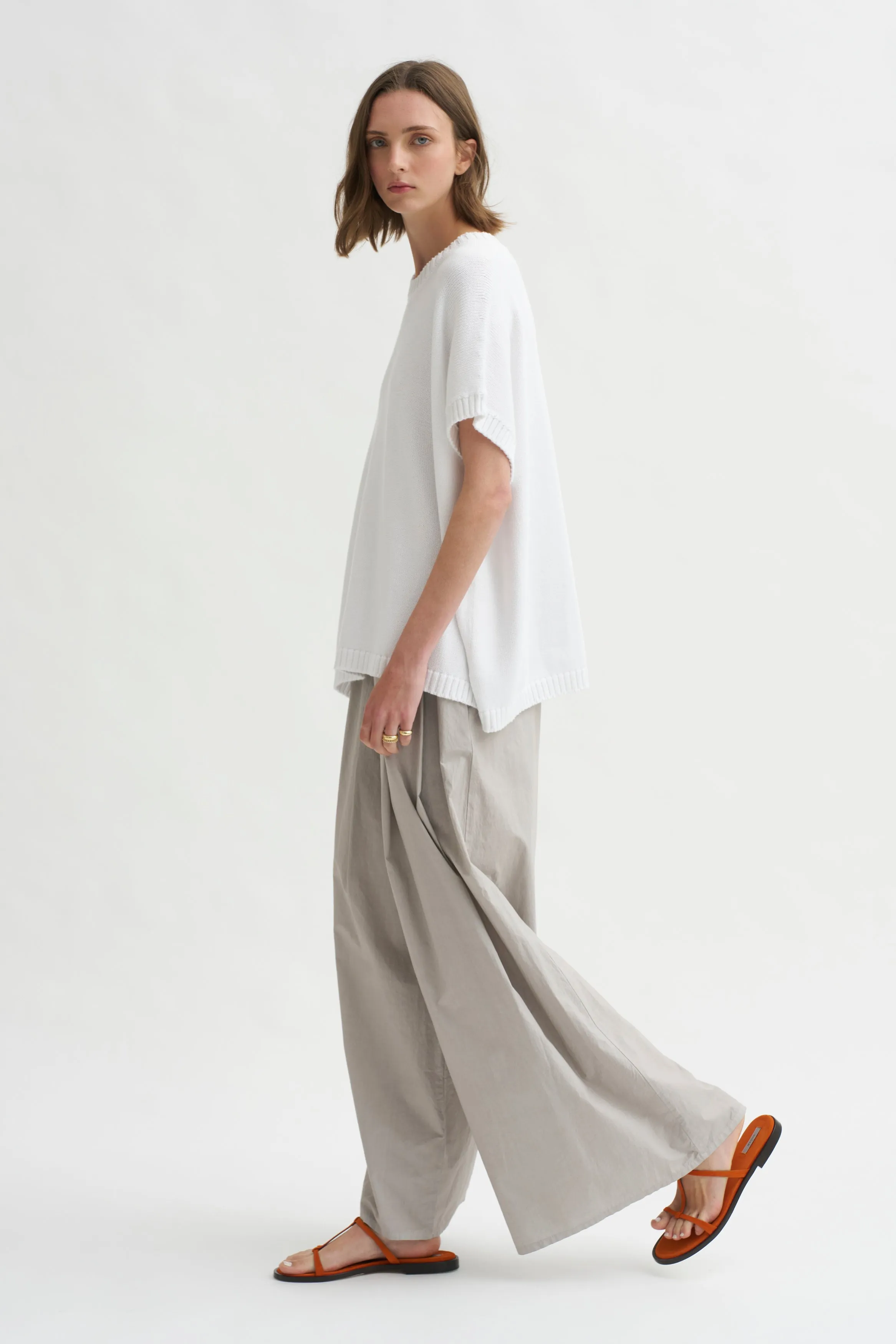 Panta Dalla - Clara, Greige sold by Kick Pleat product image thumbnail 5