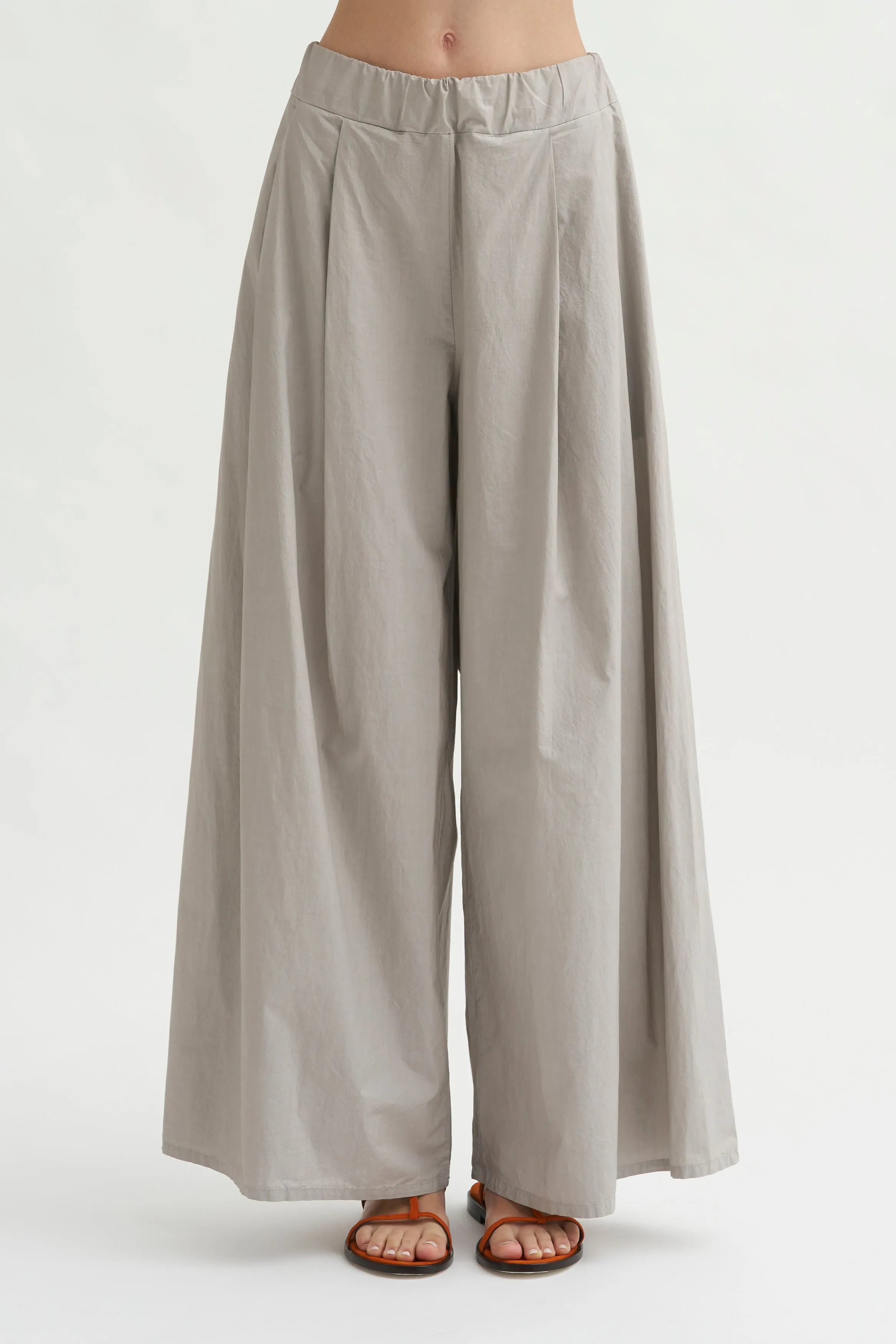 Panta Dalla - Clara, Greige sold by Kick Pleat product image thumbnail 2
