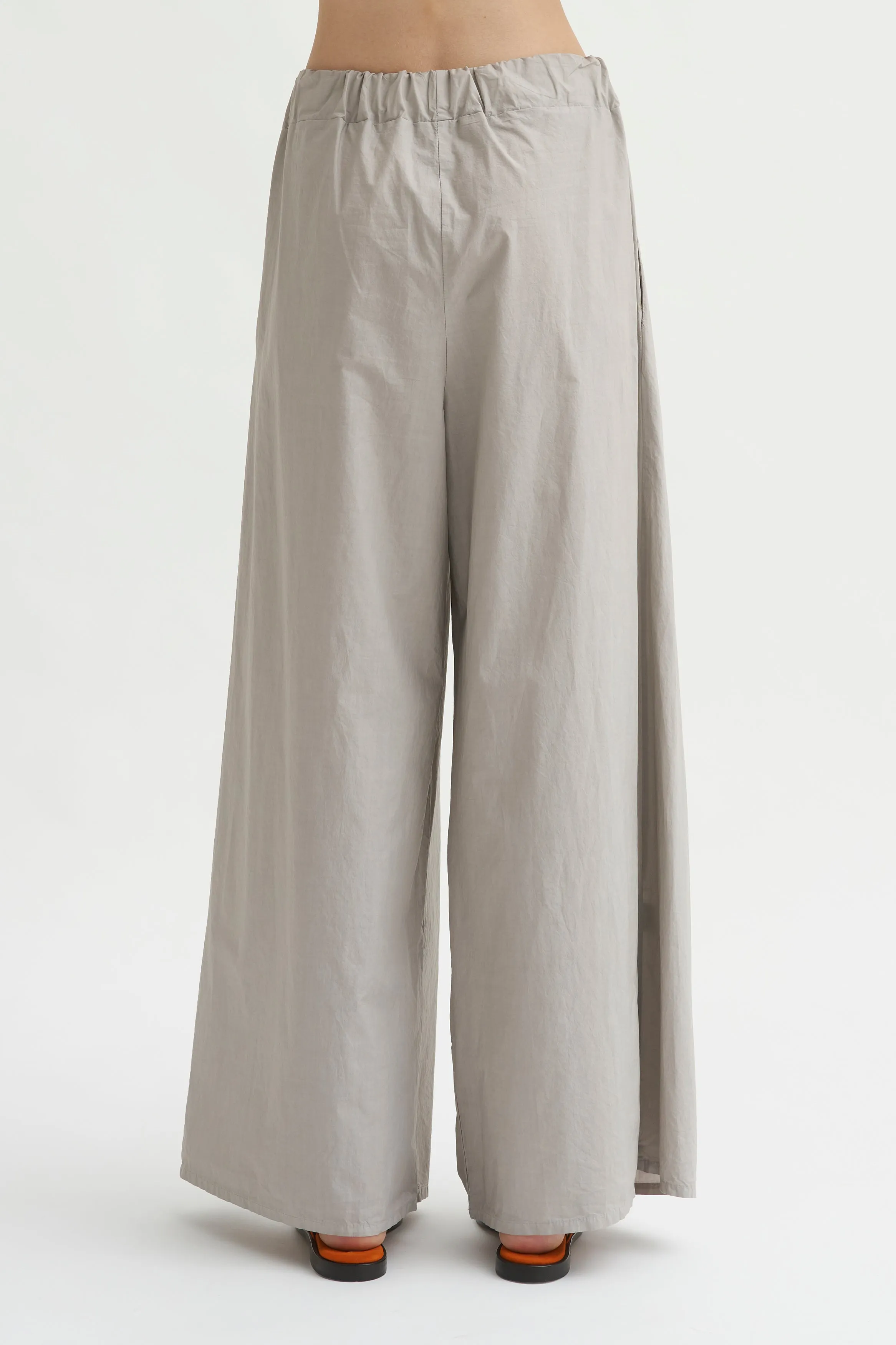 Panta Dalla - Clara, Greige sold by Kick Pleat product image thumbnail 4