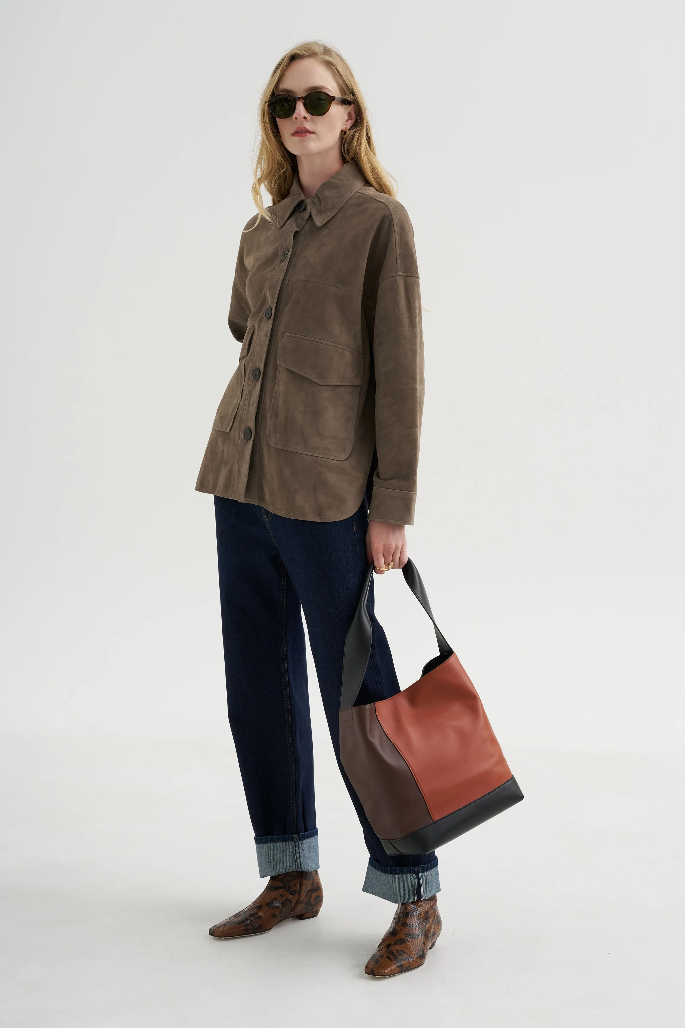 Kaylee - Lamb Suede, Soil sold by Kick Pleat product image thumbnail 5