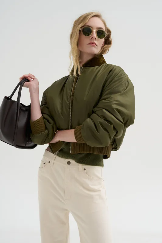 Azra - Astragan, Dark Olive made by ARMA